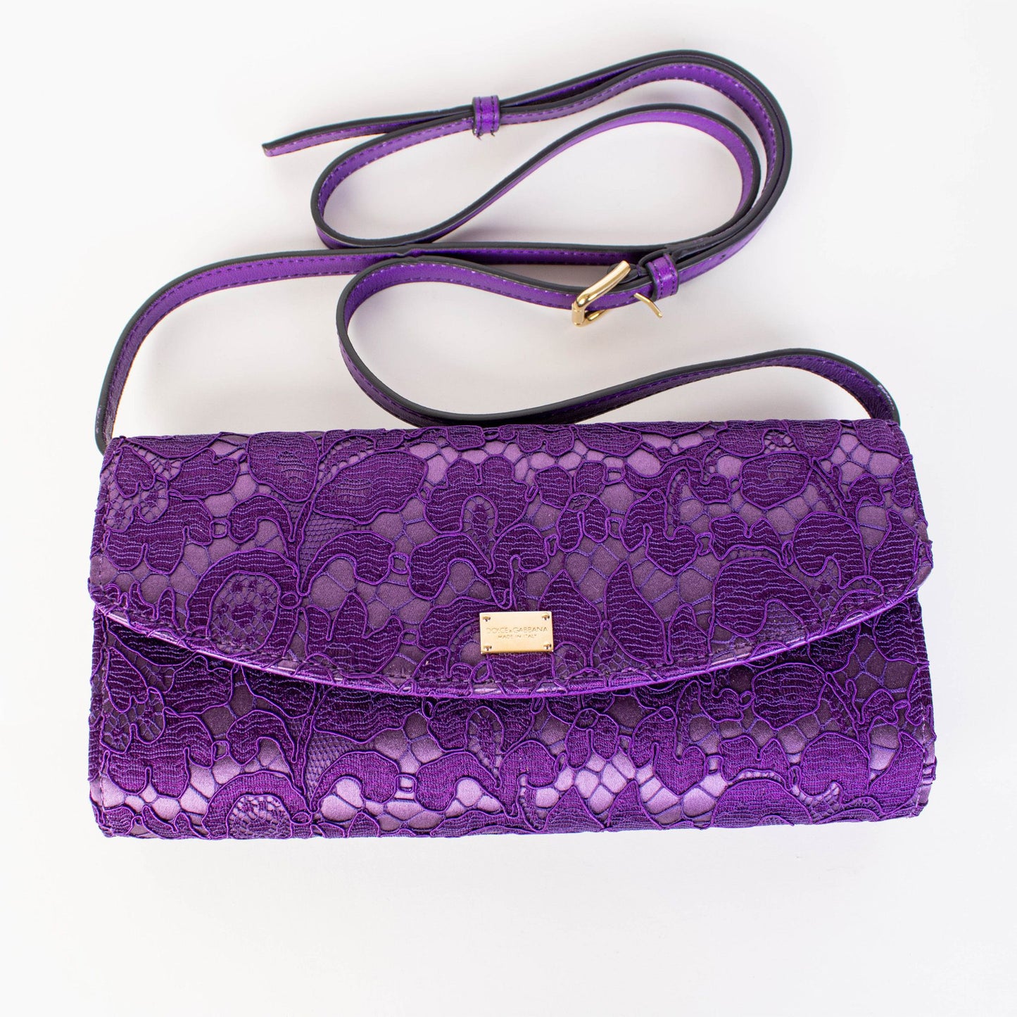 Elegant Purple Lace Clutch Bag
