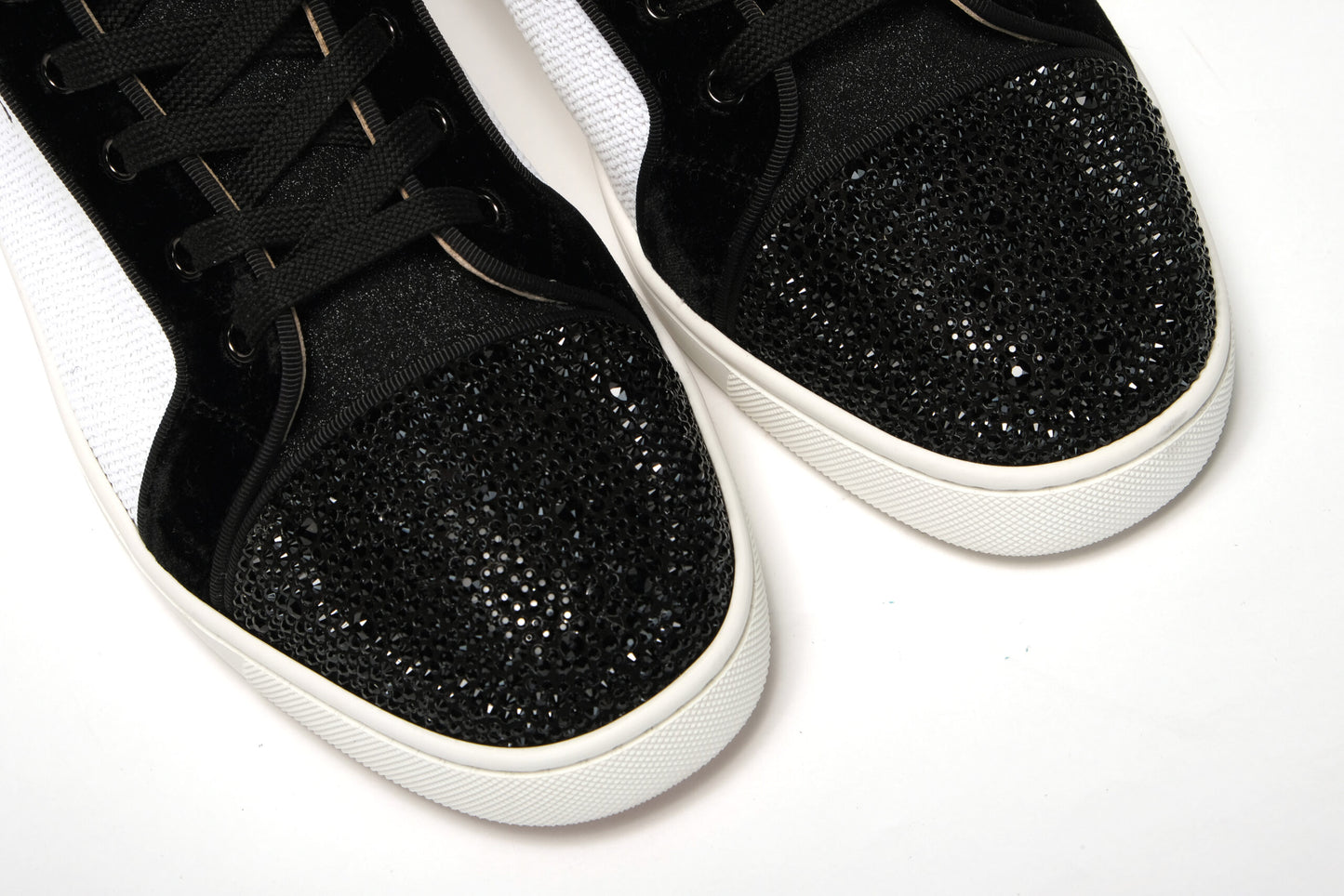 White/Black Version Dedilouis Flat Shoes