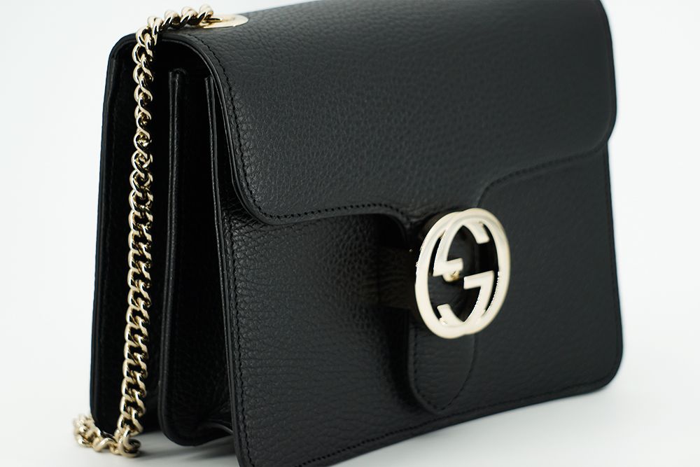 Elegant Black Leather Shoulder Bag