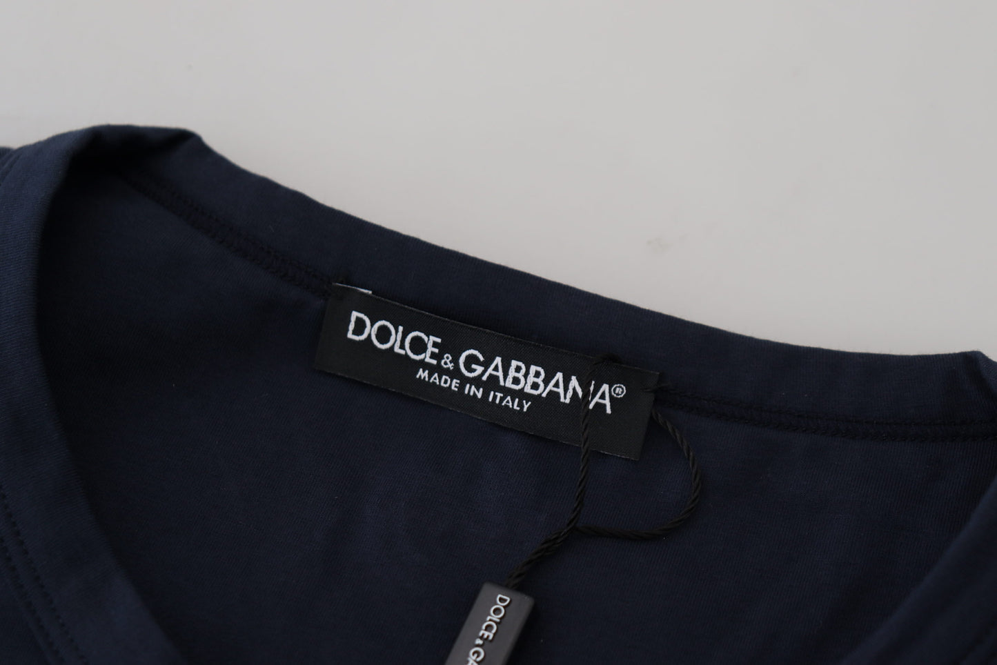 Elegant Silk-Blend Crewneck Tee in Blue