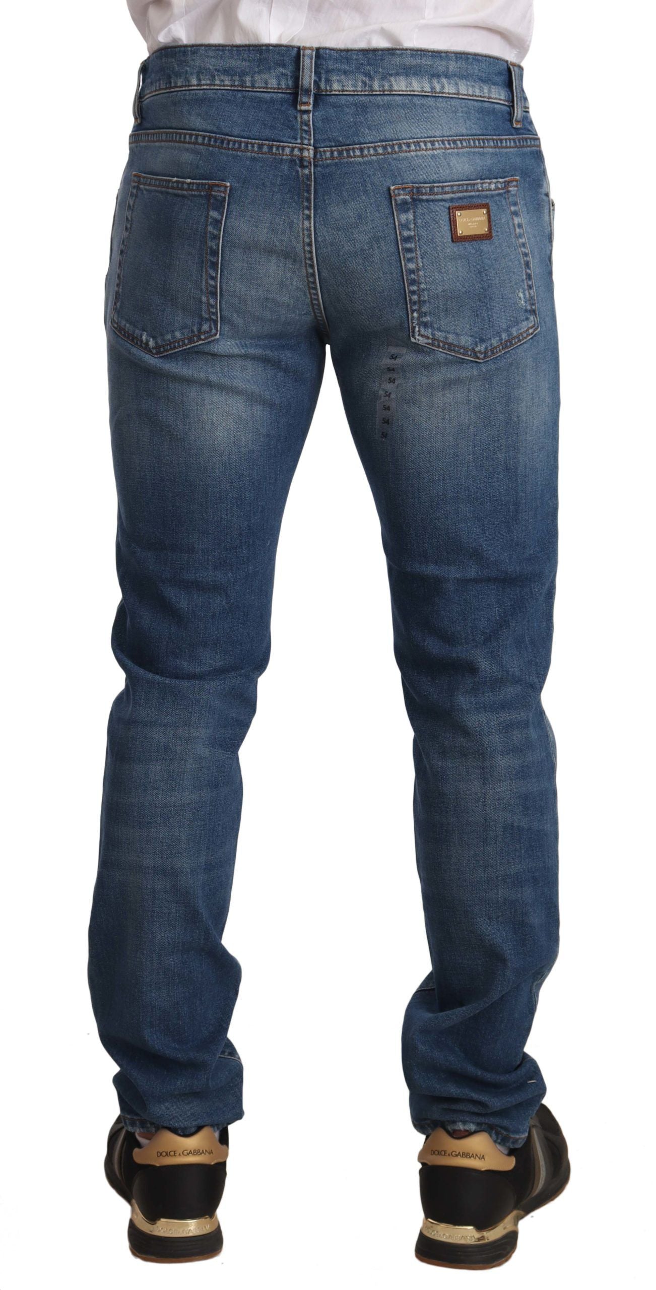 Elegant Slim Fit Distressed Jeans in Blue