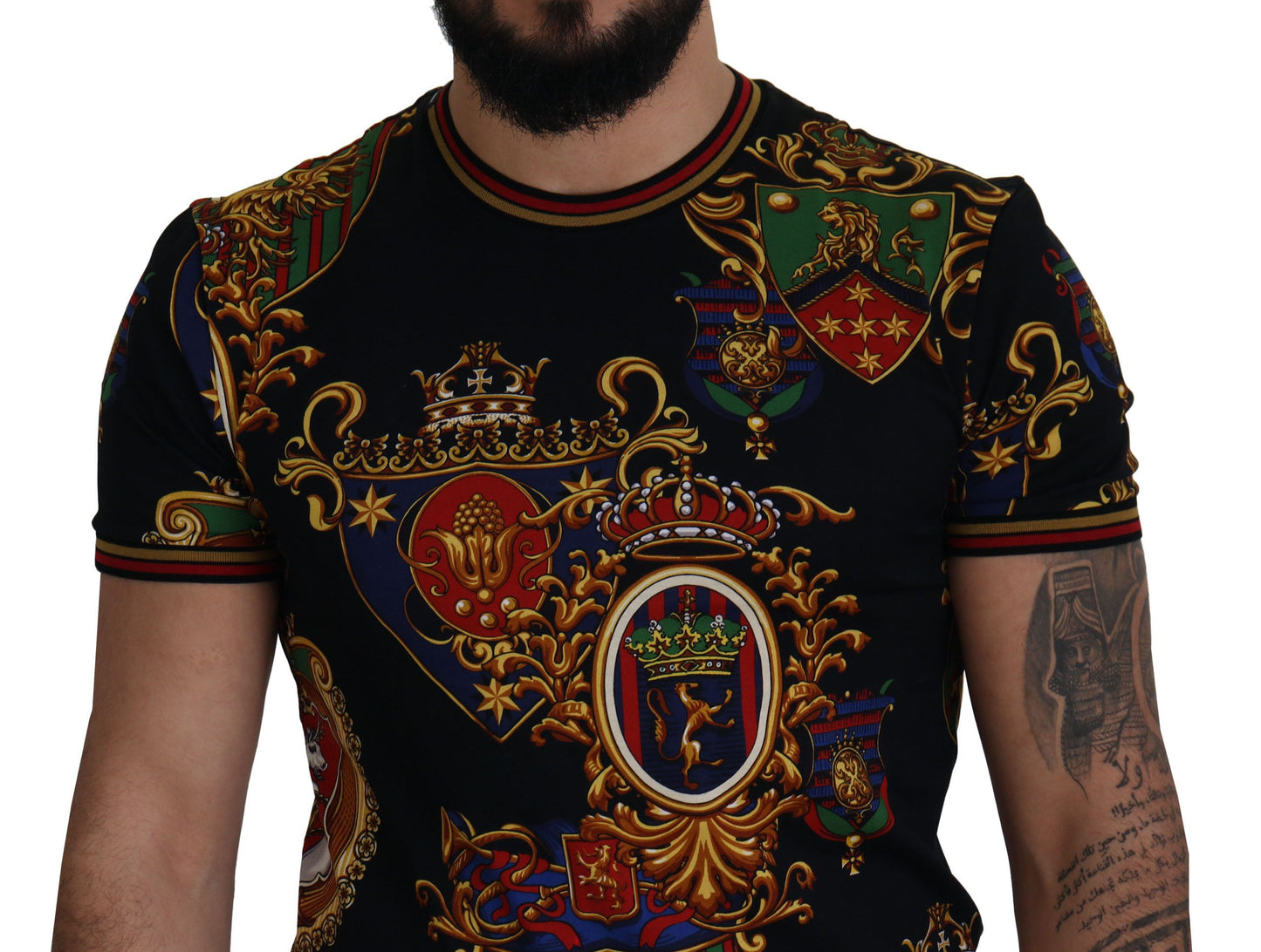 Elegant Black Crewneck Tee with Medal Motif