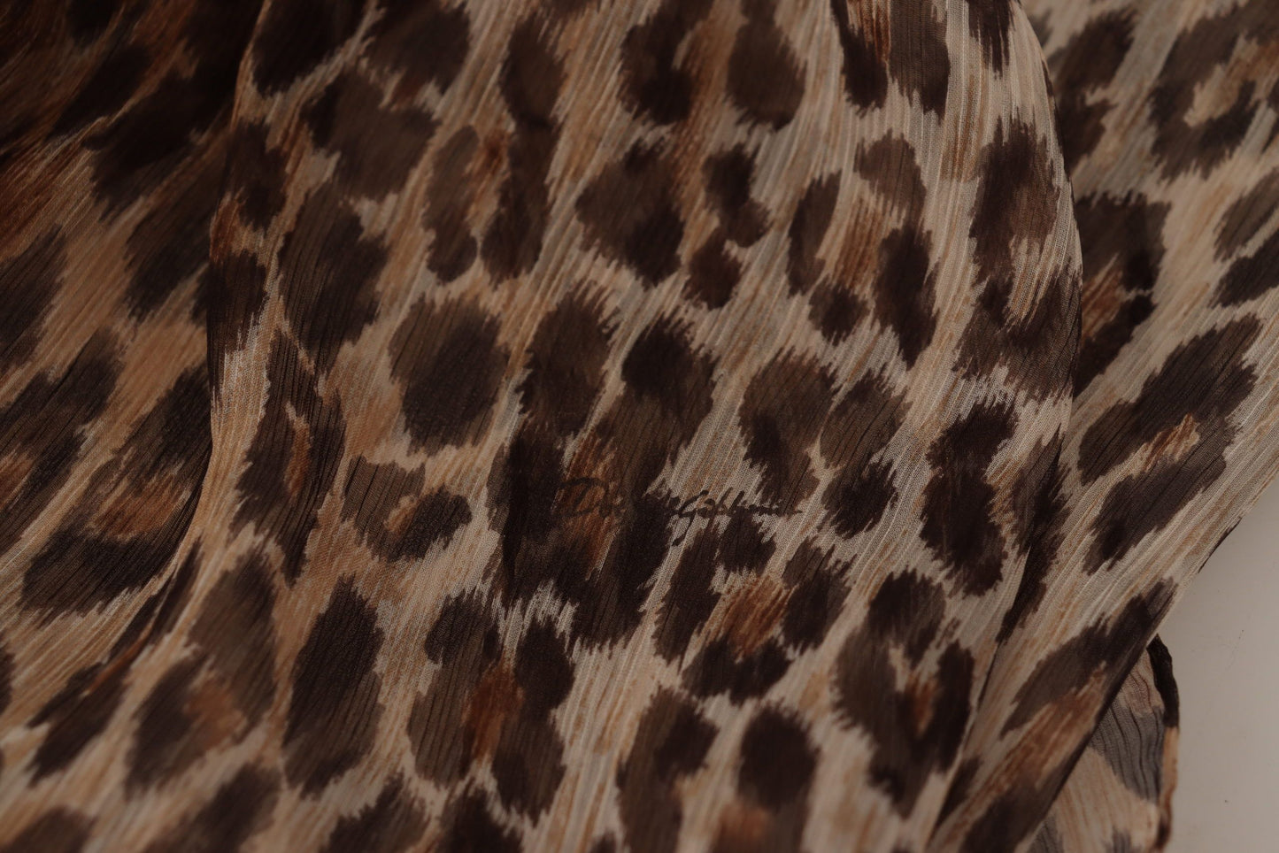 Elegant Leopard Print Silk Scarf