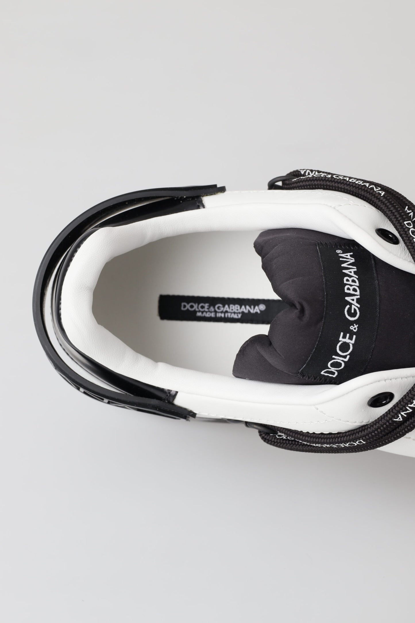 Elegant Portofino Leather Low Top Sneakers