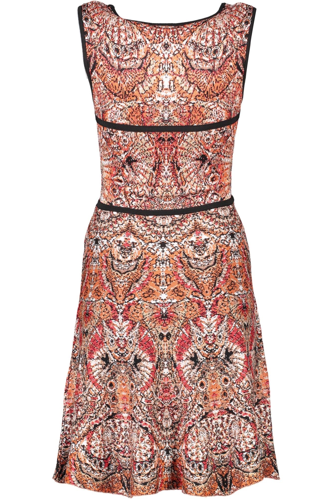 Chic Orange Short Dress with Wide Shoulders