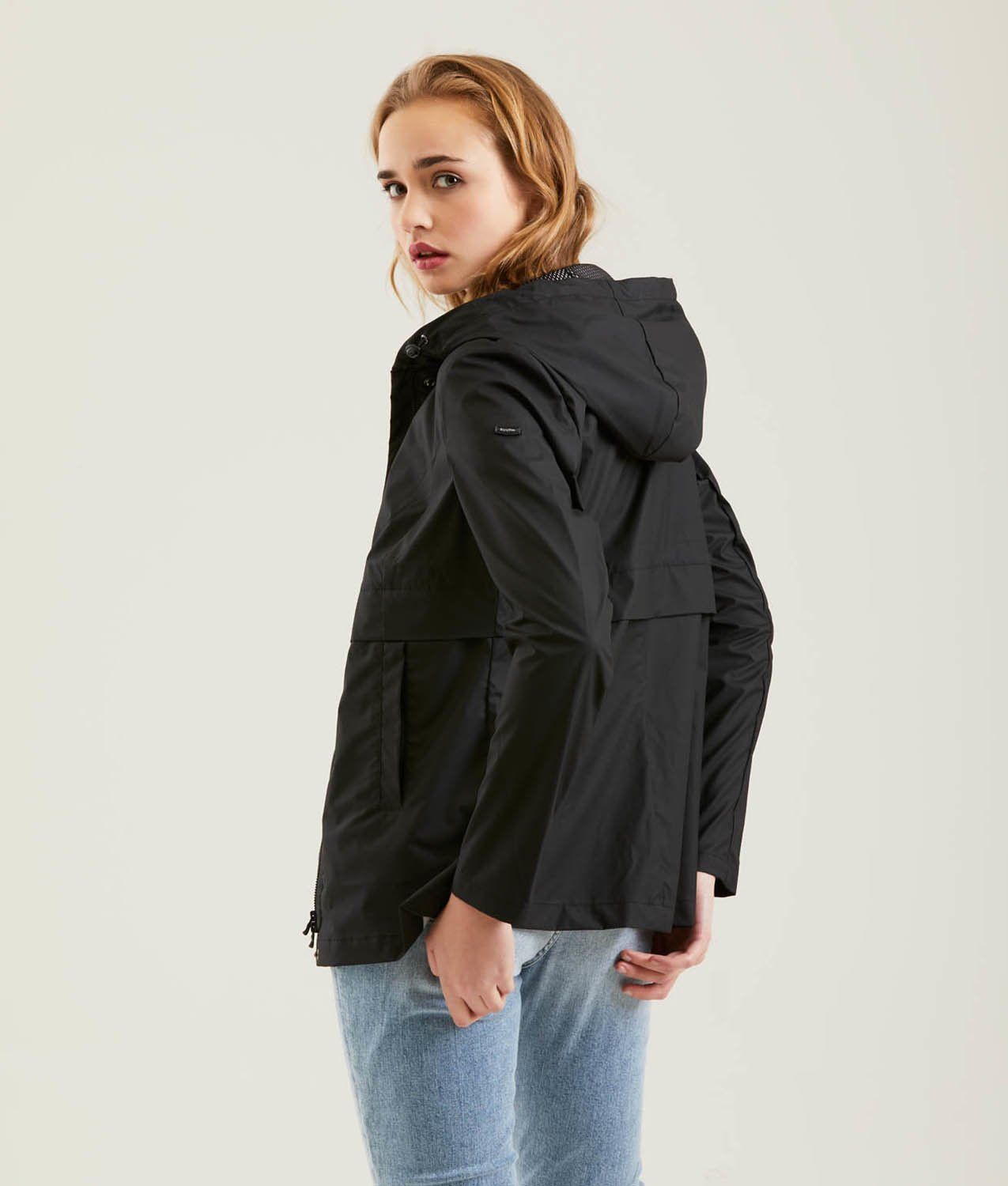 Sleek Black Polyester Jacket for the Modern Woman