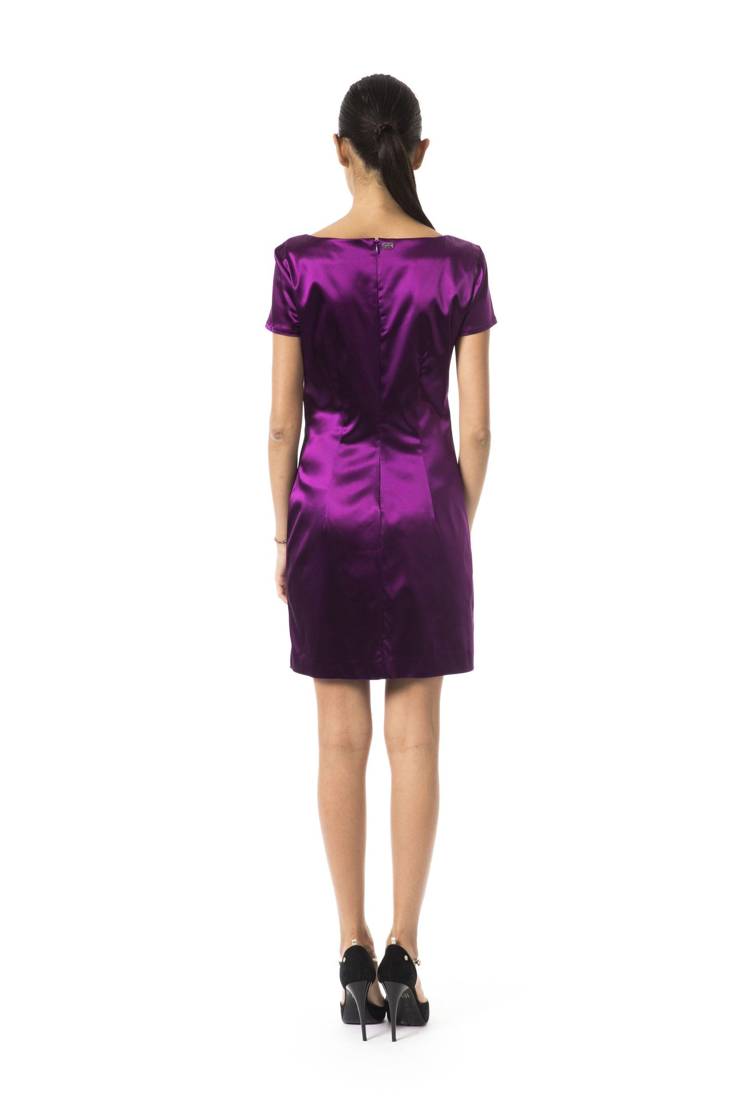 Elegant Violet Short Dress with Round Neck