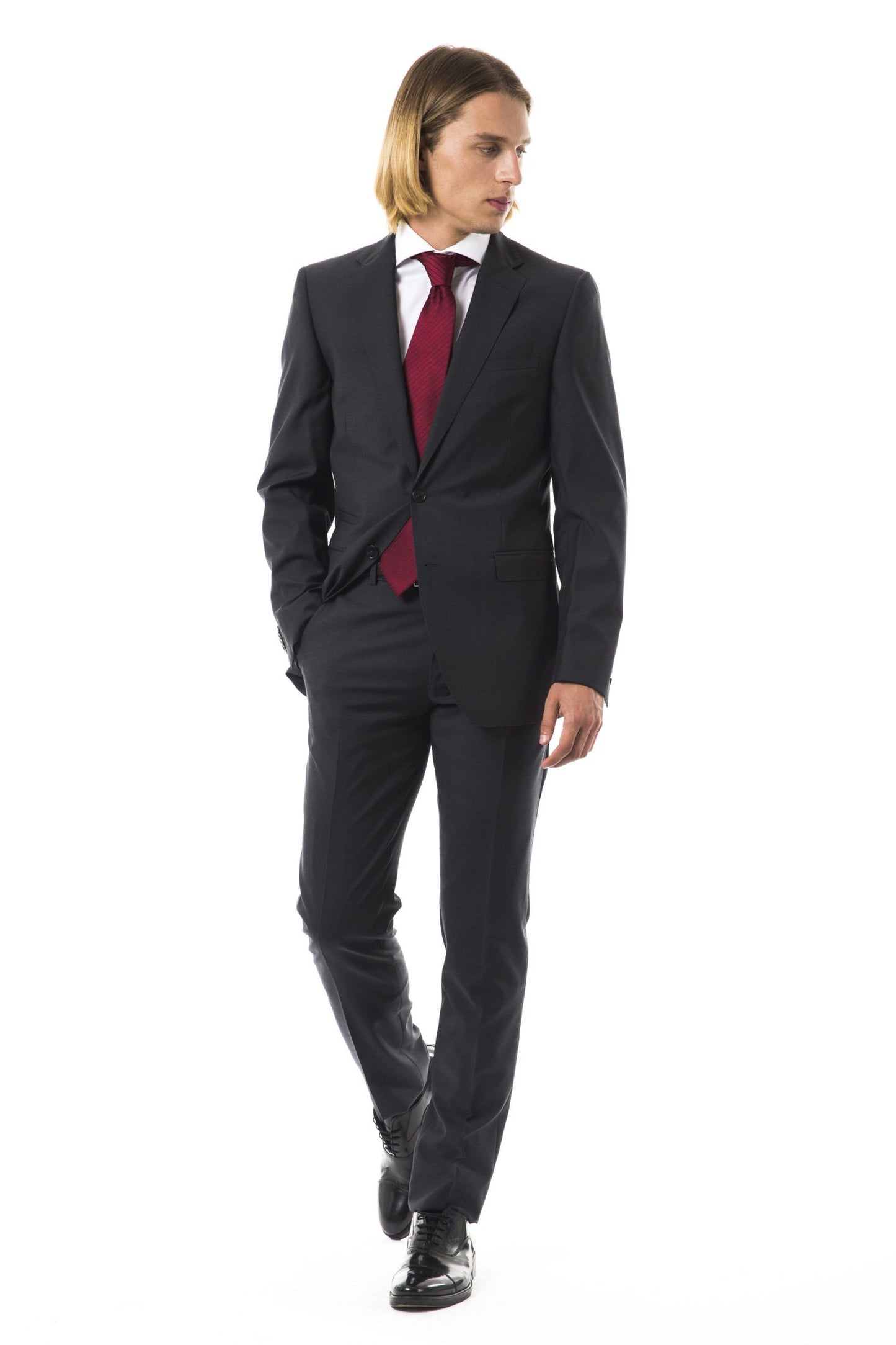 Elegant Gray Slim Fit Wool Suit