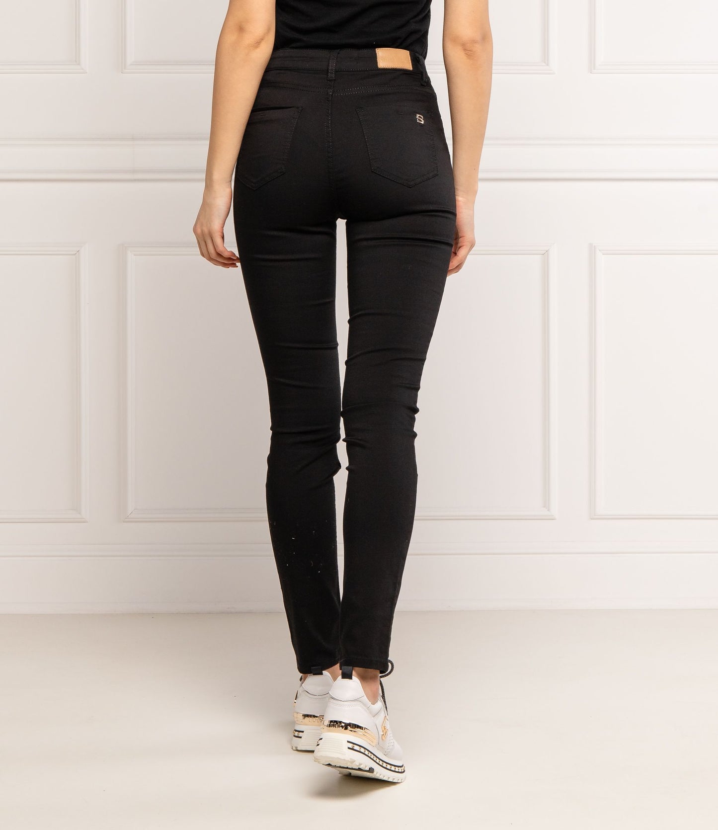 High Waist Slim Fit Chic Black Jeans