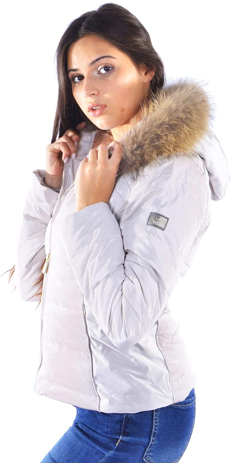 Chic Quilted Down Jacket with Faux Fur Hood