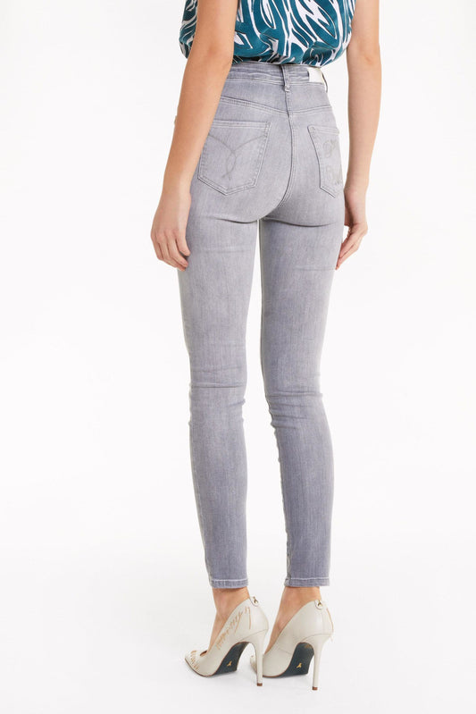 Slim Fit Embroidered Pocket Jeans