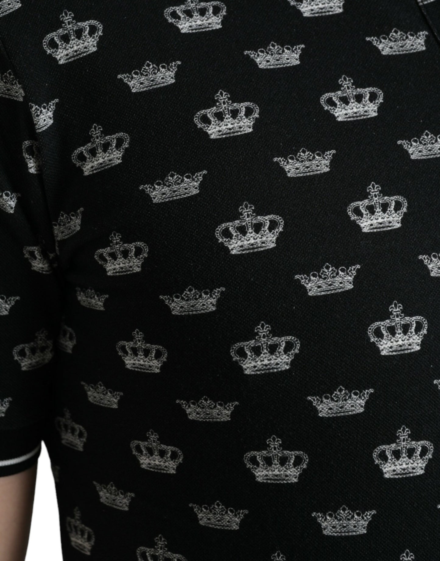 Black Crown Collared Short Sleeve T-shirt