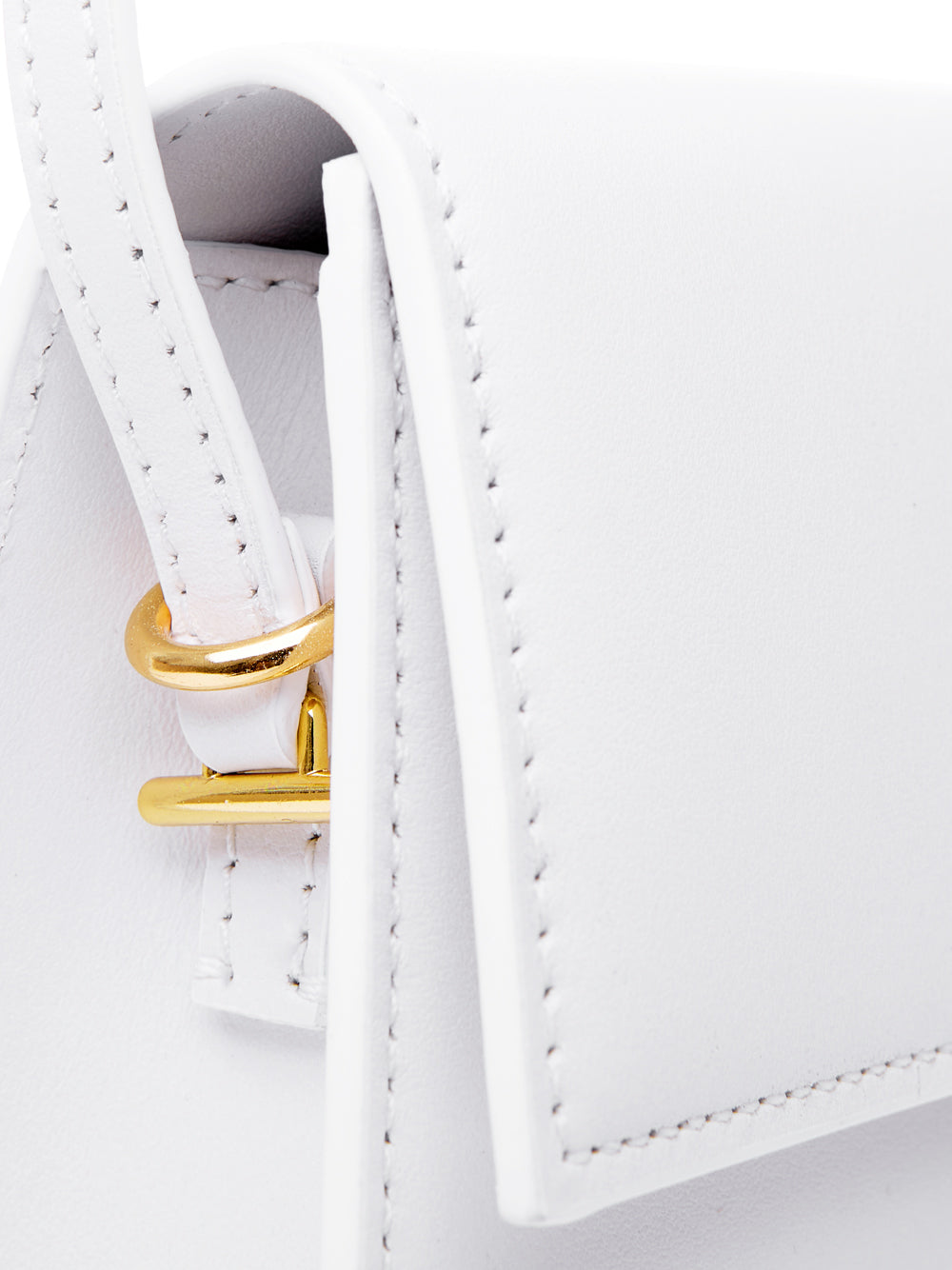 Elegant White Leather Shoulder Bag