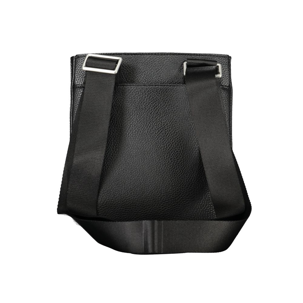 Elegant Black Shoulder Bag with Contrasting Details