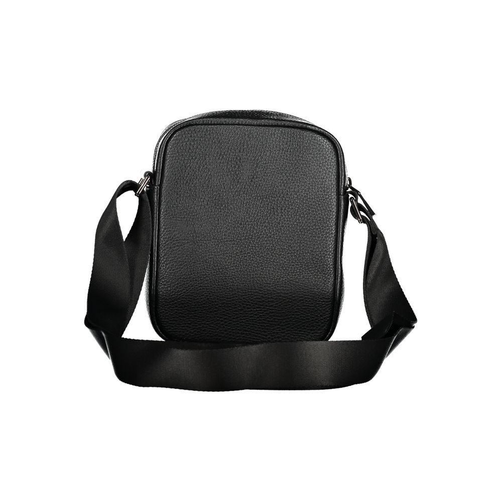 Elegant Black Shoulder Bag with Contrast Details