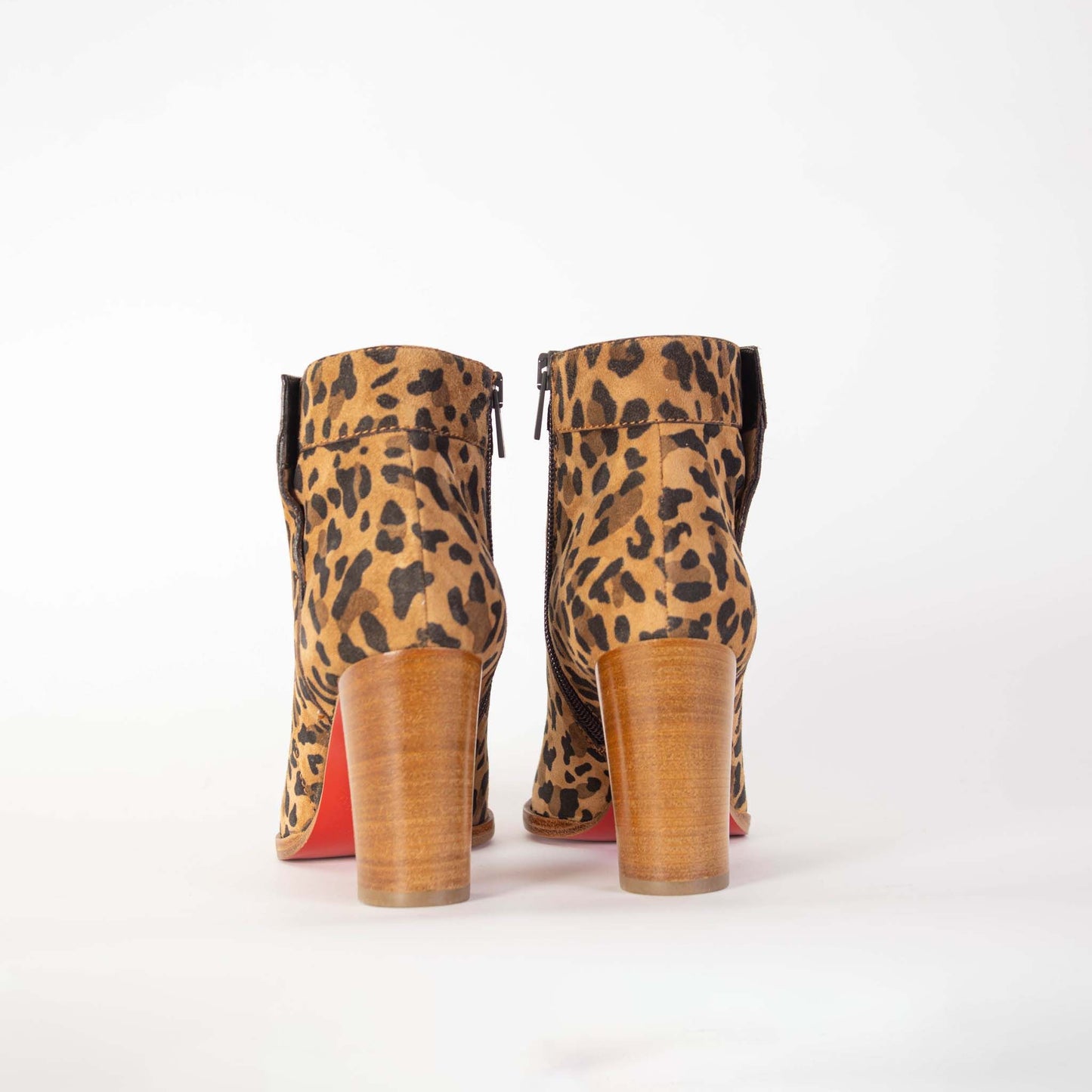 Elegant Suede Leopard Ankle Boots with Heel