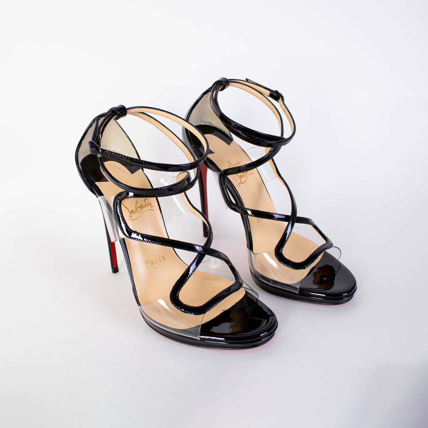 Elegant Heeled Black Sandals