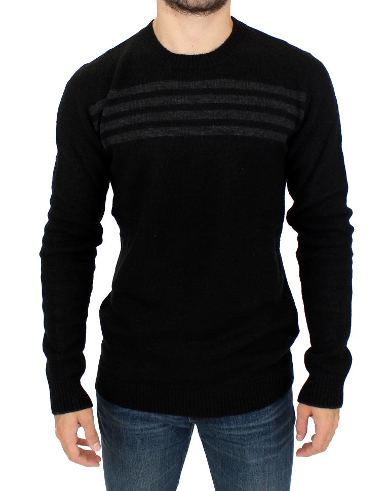 Elegant Black Striped Crewneck Sweater