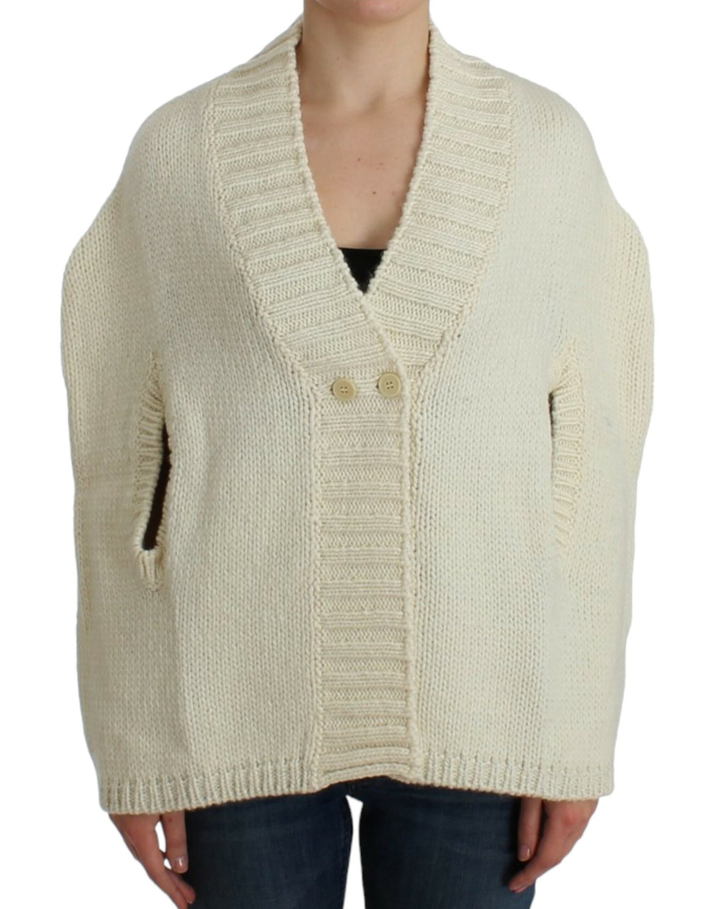 White knitted cardigan