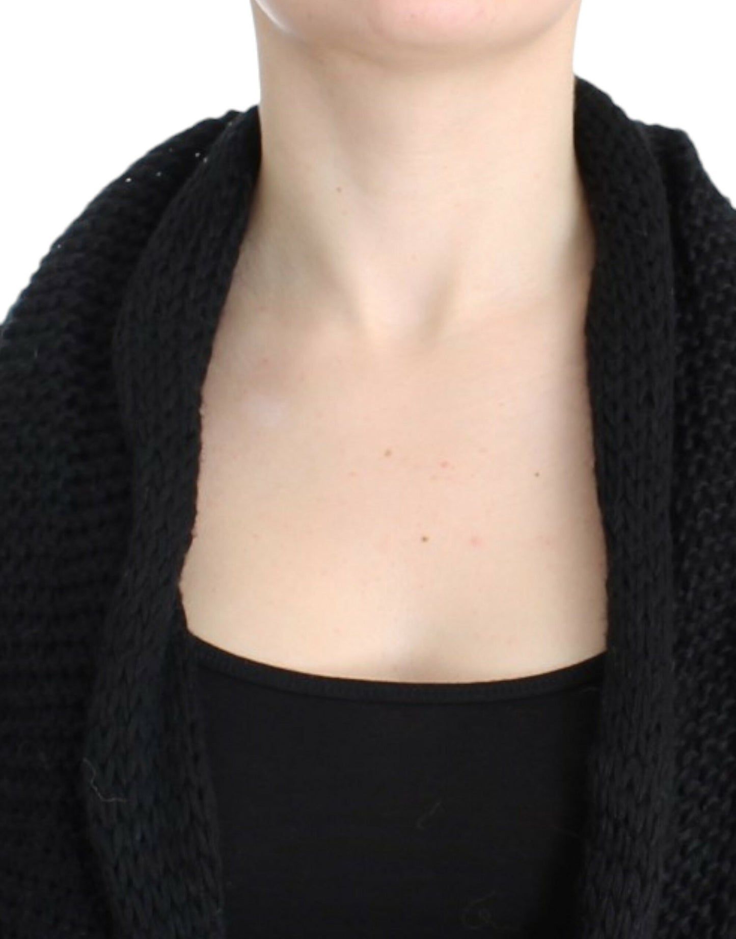 Black sleeveless knitted cardigan