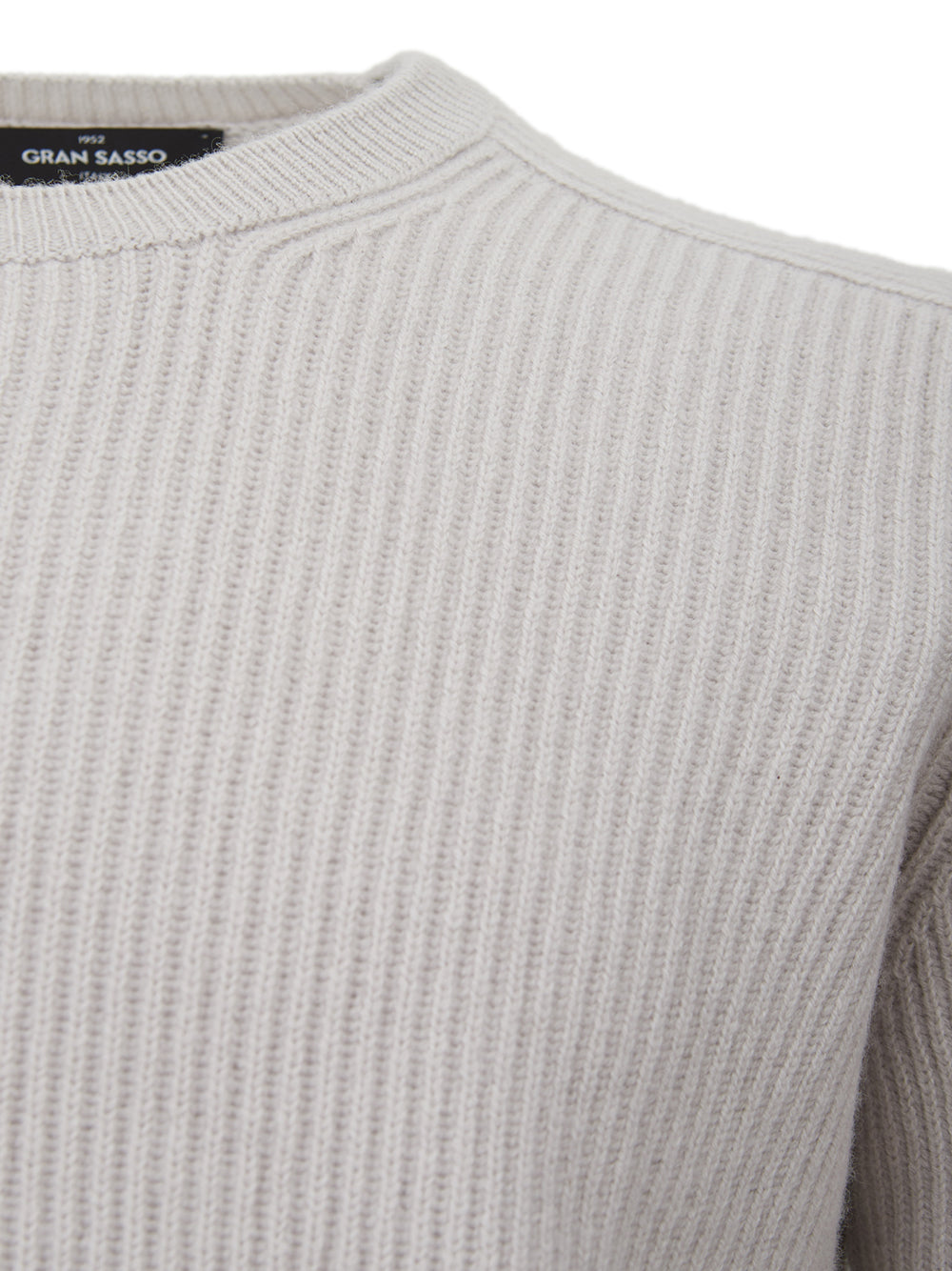 Elegant Grey Cashmere Round Neck Sweater