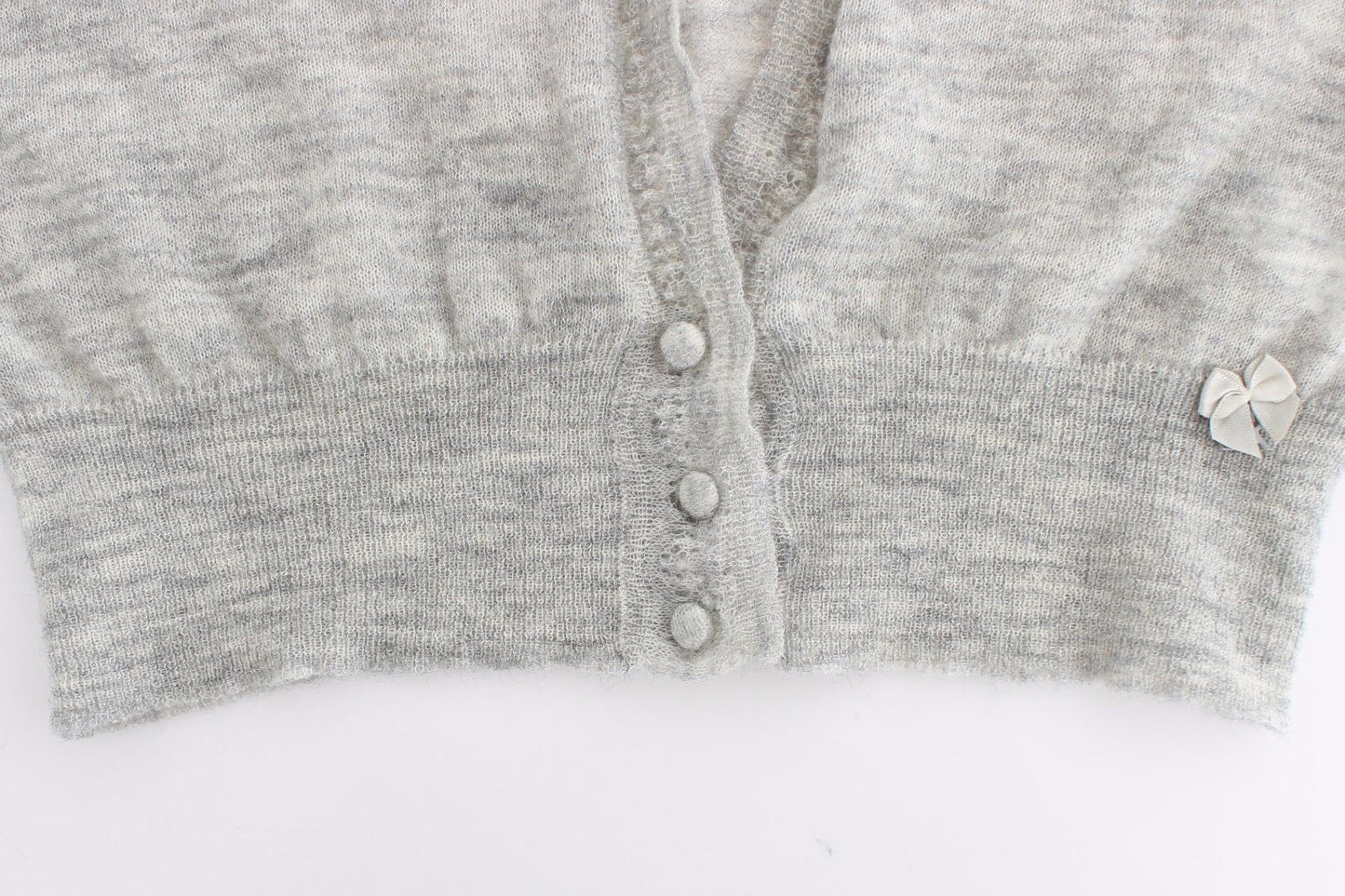 Chic Cropped Gray Alpaca-Wool Blend Sweater