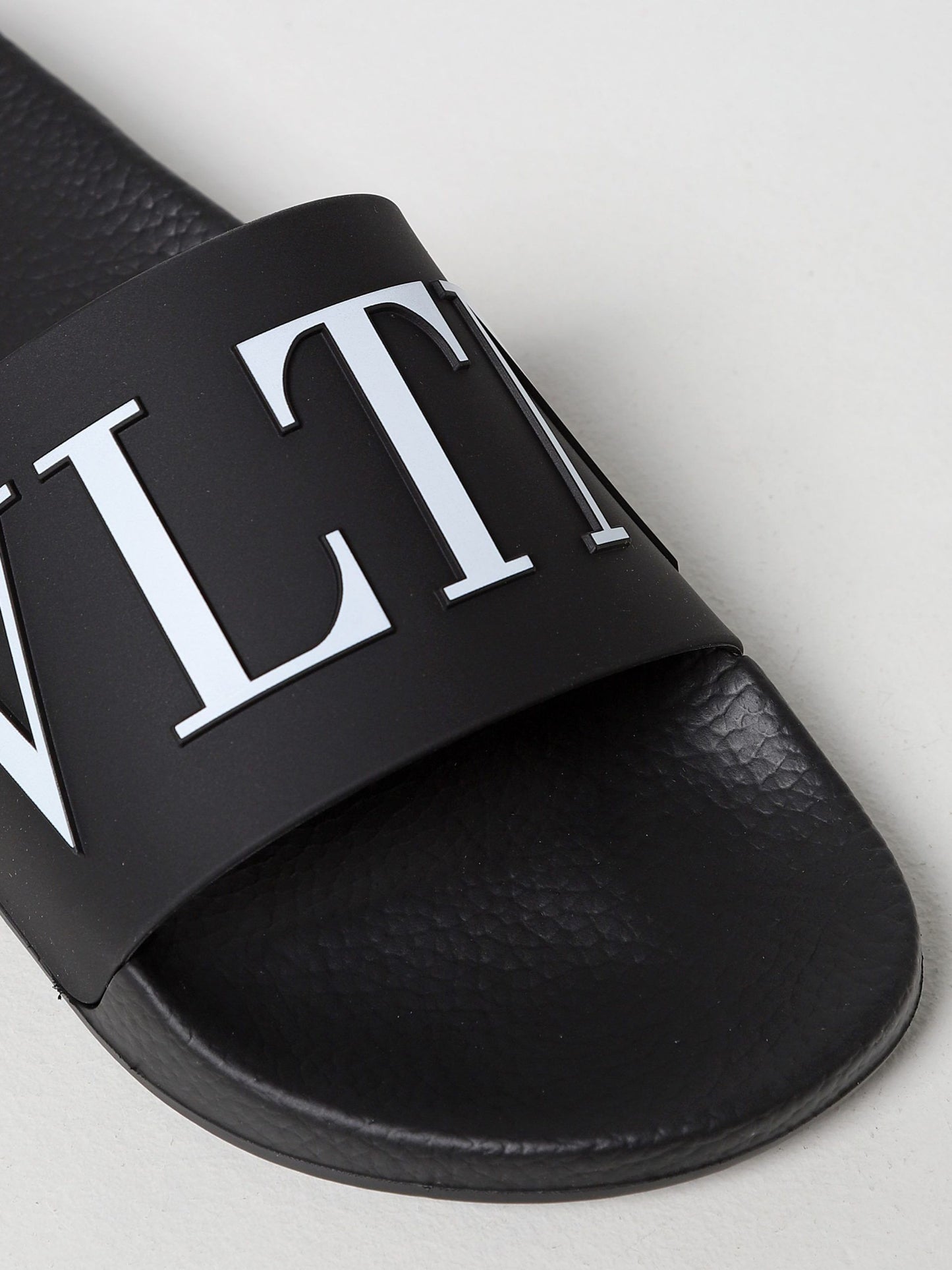 Elegant Black & White Valentino Slides Sandals