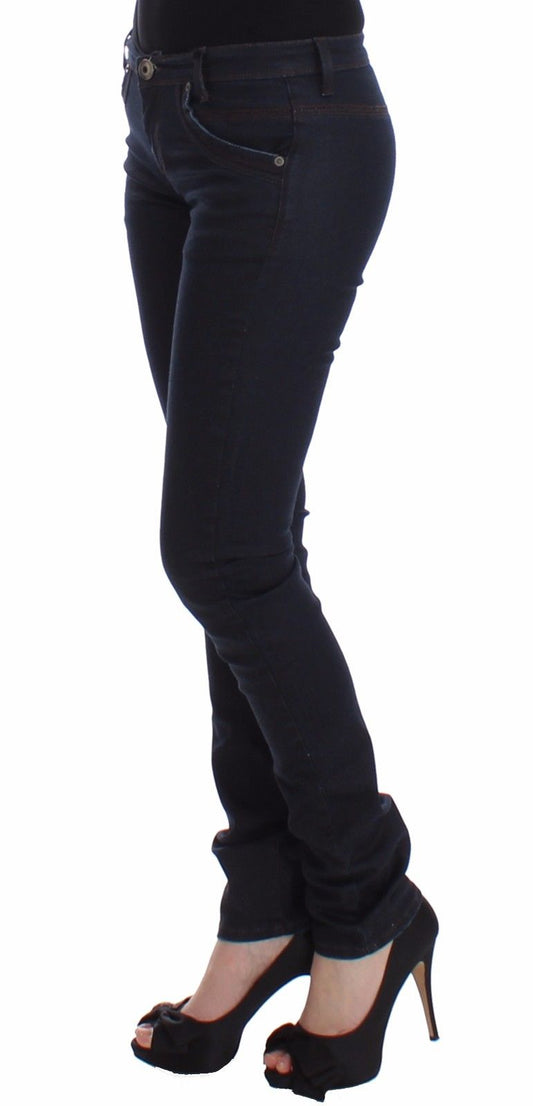 Chic Dark Blue Slim Jeans for Elegant Style