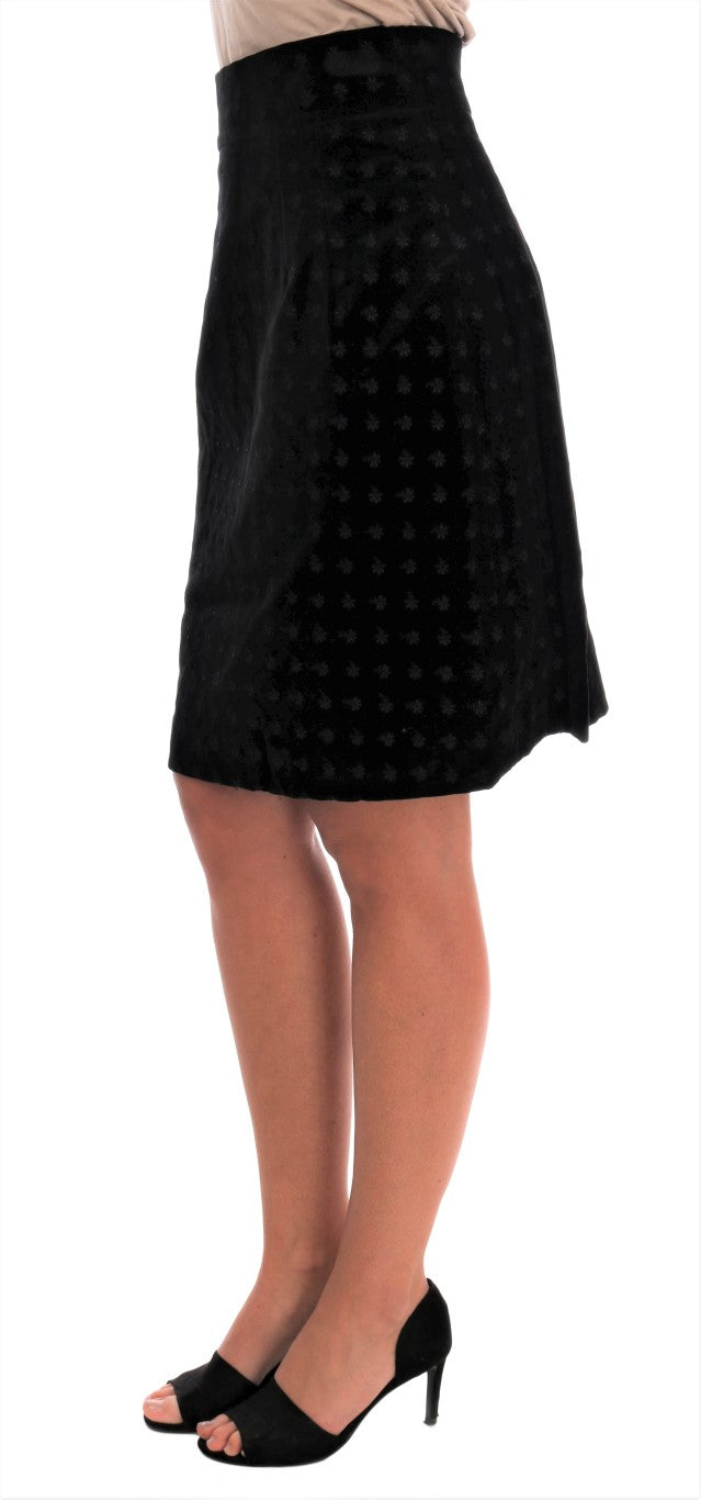 Baroque Embroidered Velvet Pencil Skirt