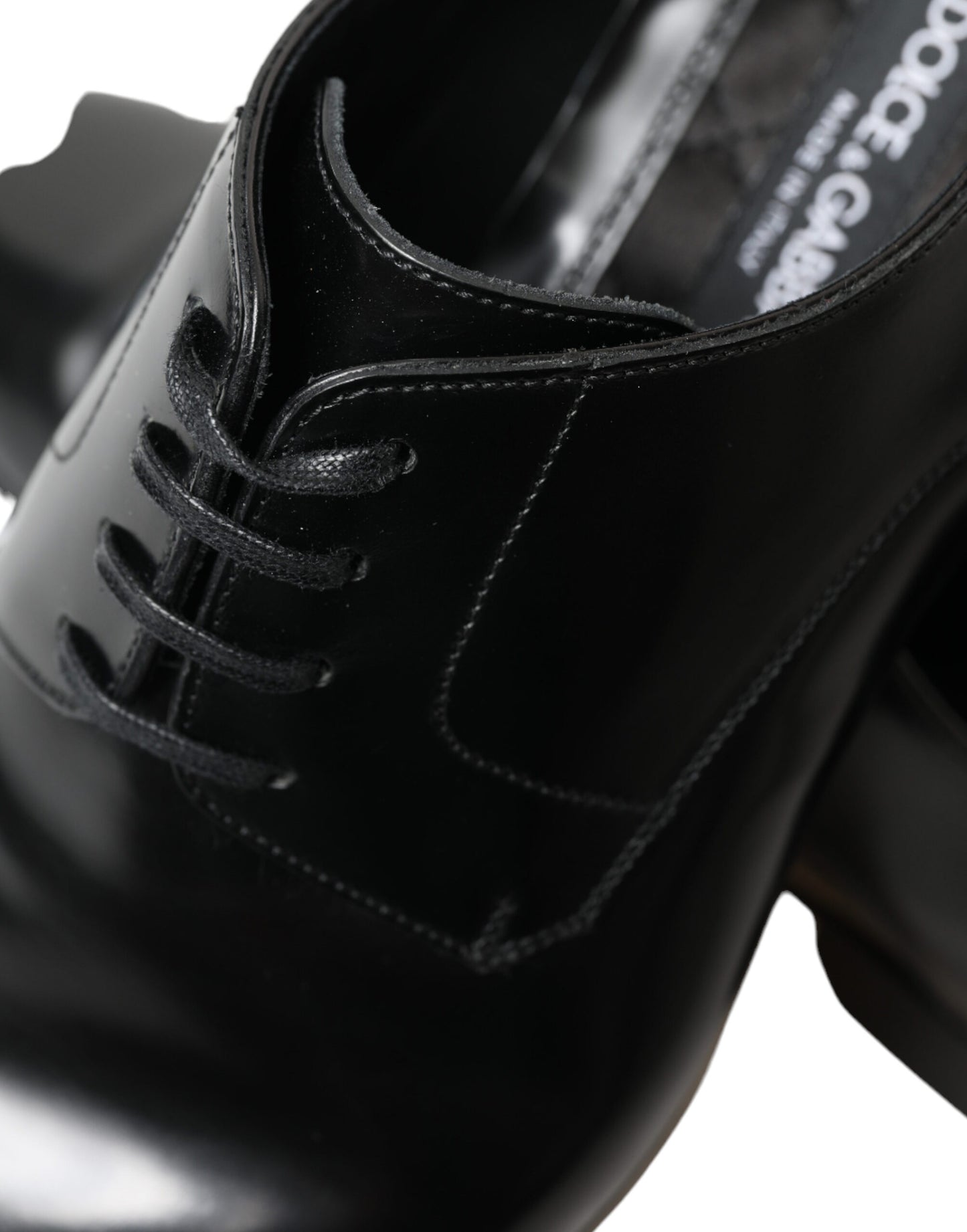 Elegant Black Leather Lace-Up Derby Shoes