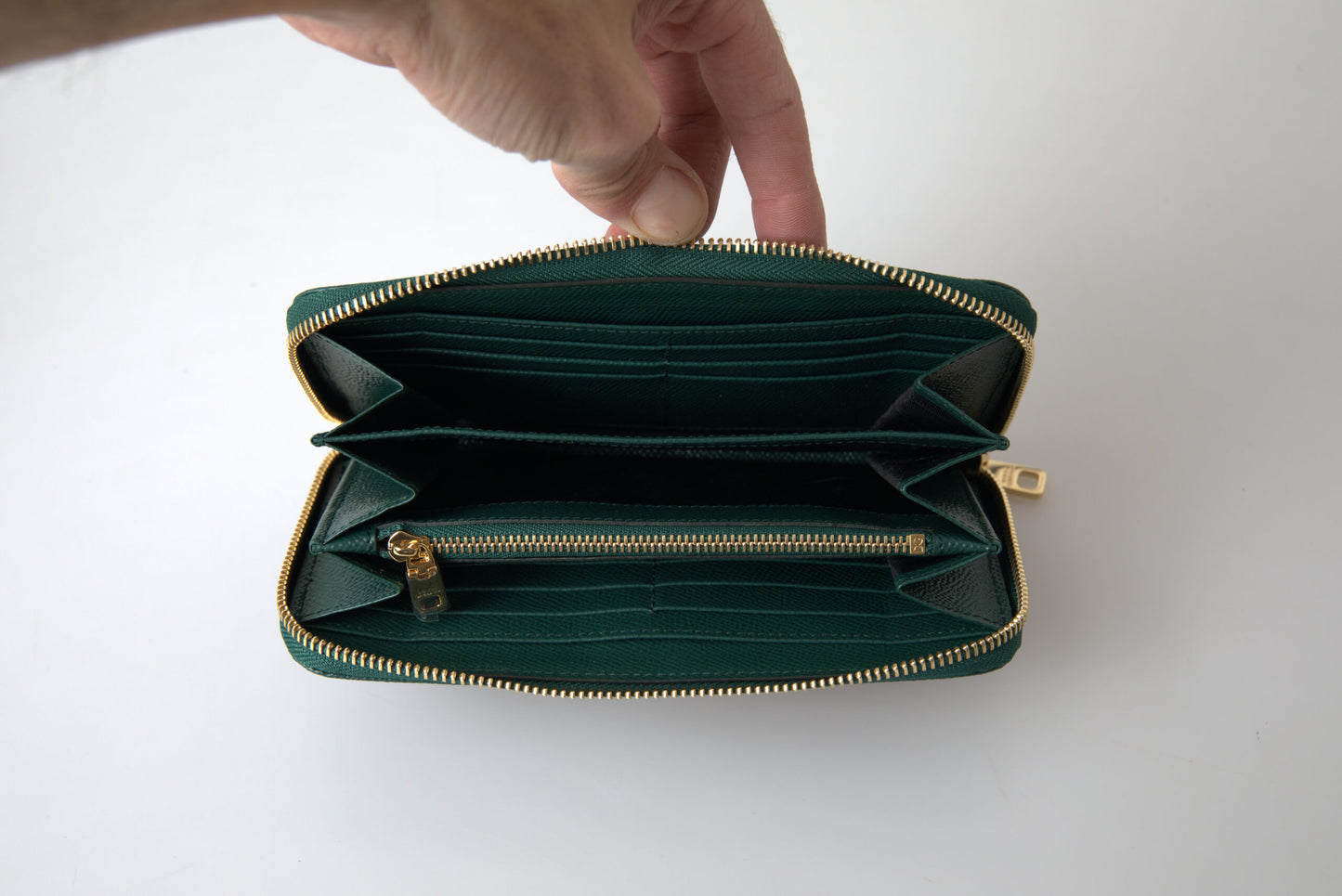 Emerald Elegance Continental Wallet