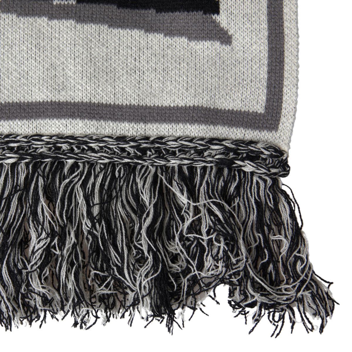 Elegant Gray Cashmere Men's Scarf