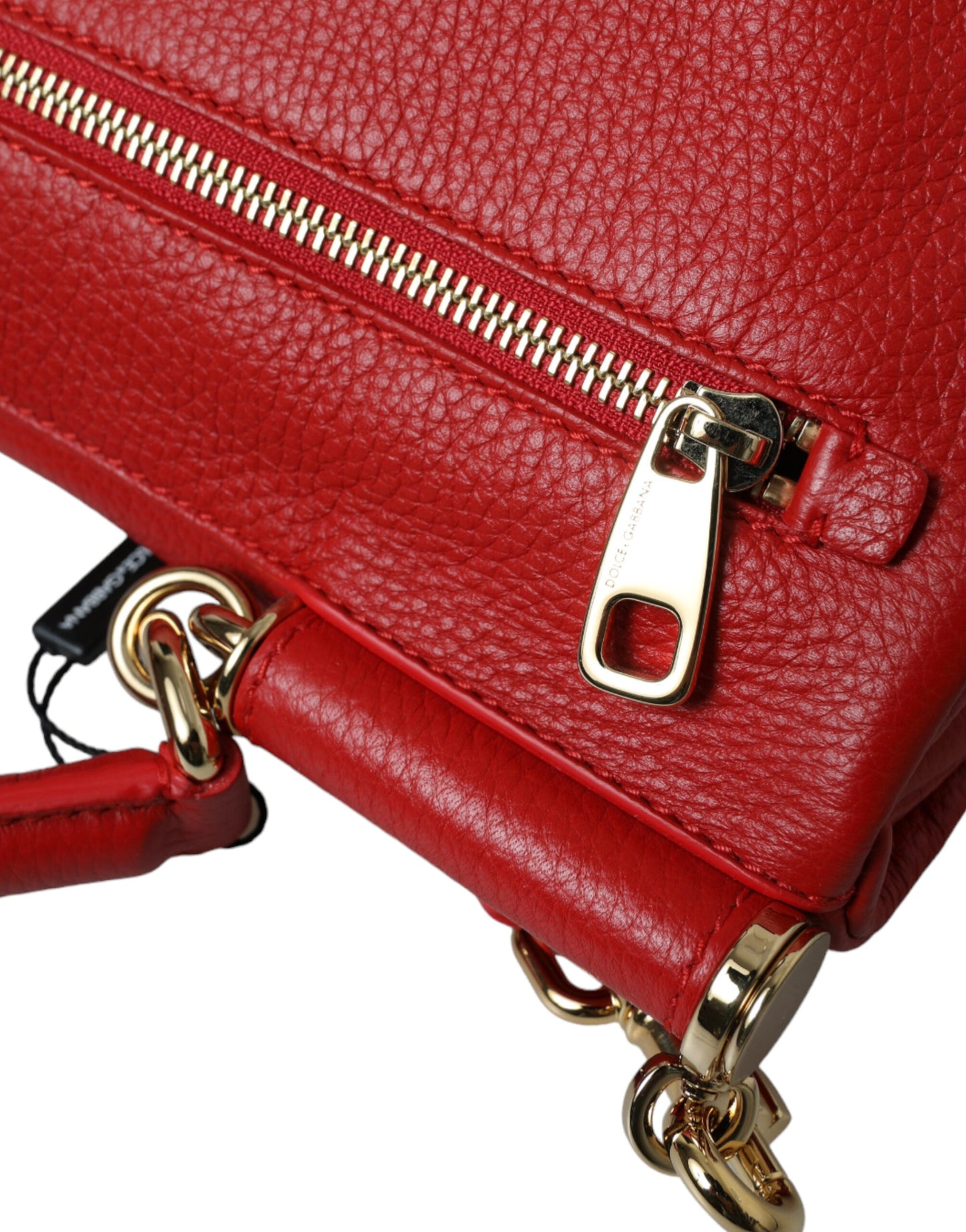 Elegant Deerskin Medium Shoulder Bag in Red