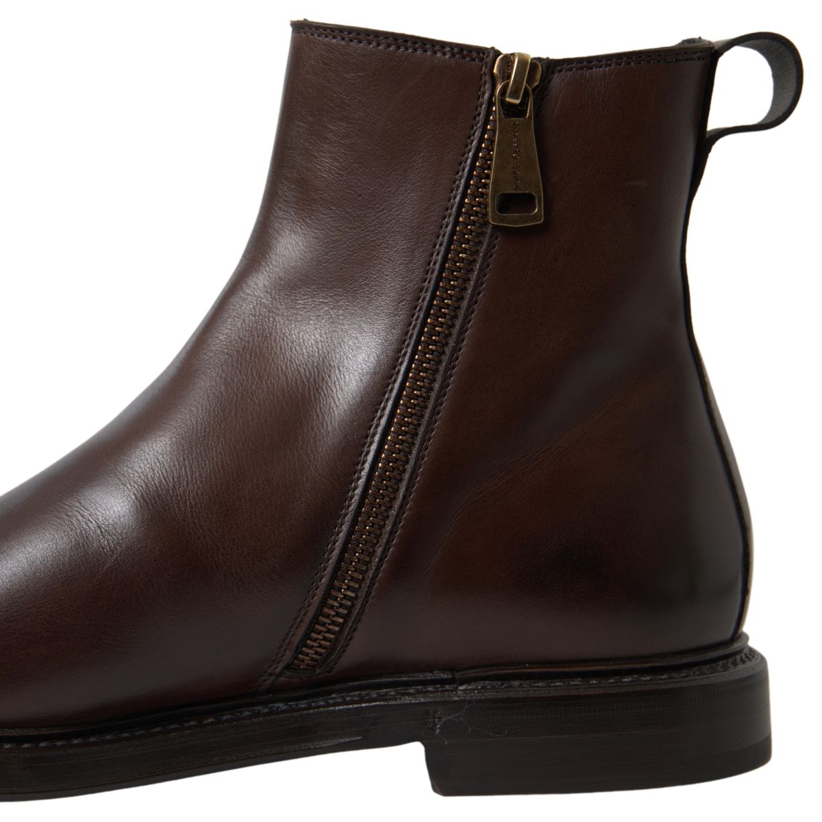 Elegant Leather Chelsea Boots