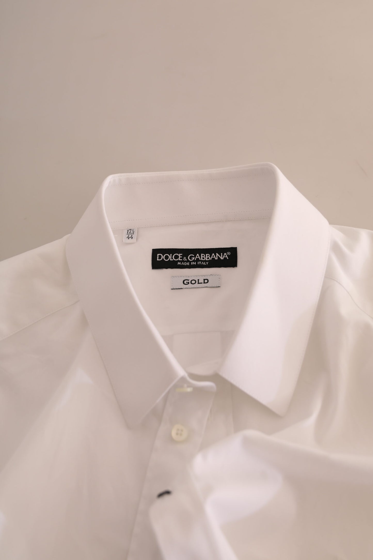 Elegant White Cotton Dress Shirt