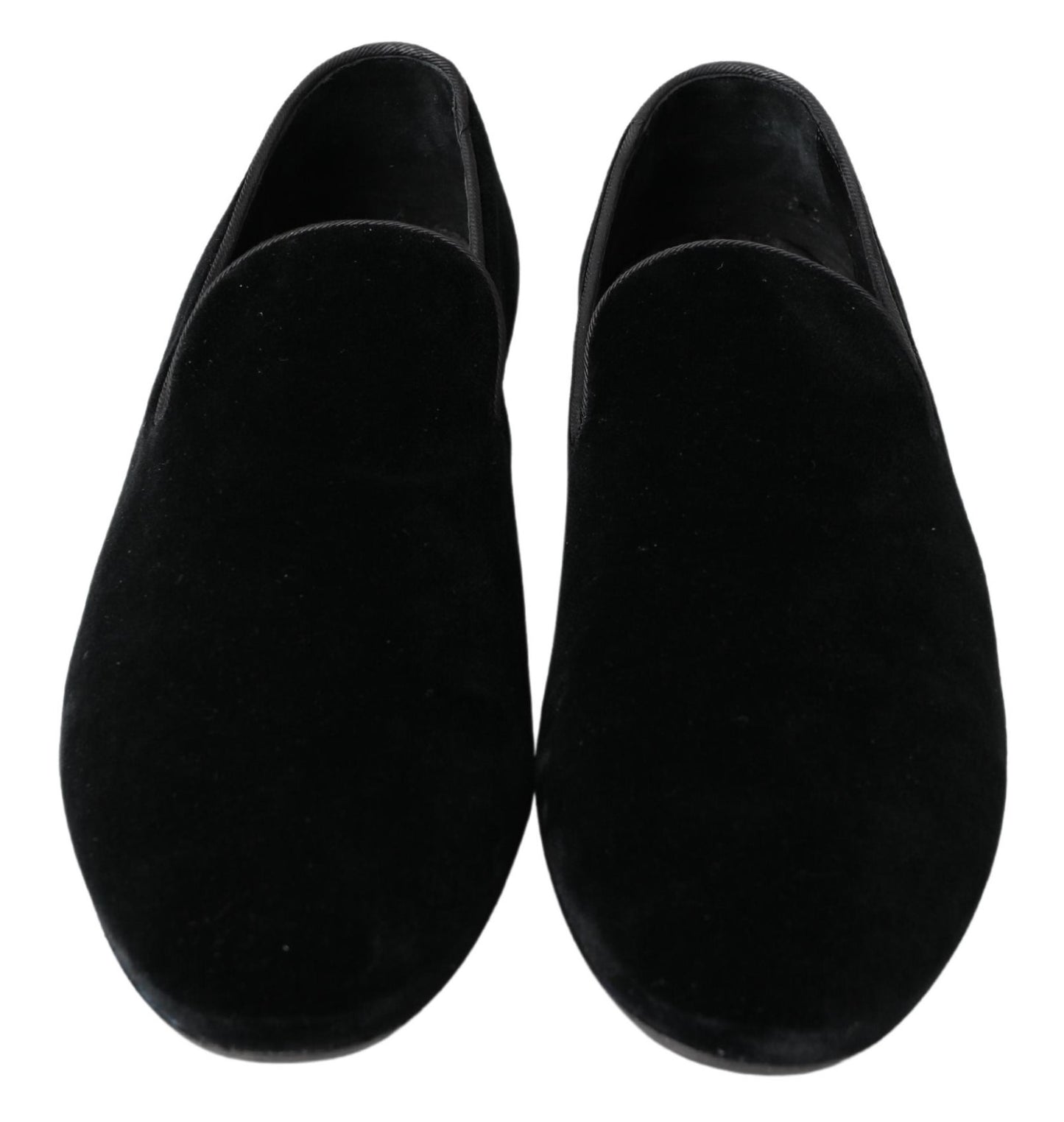 Elegant Black Velvet Loafers – Pure Sophistication