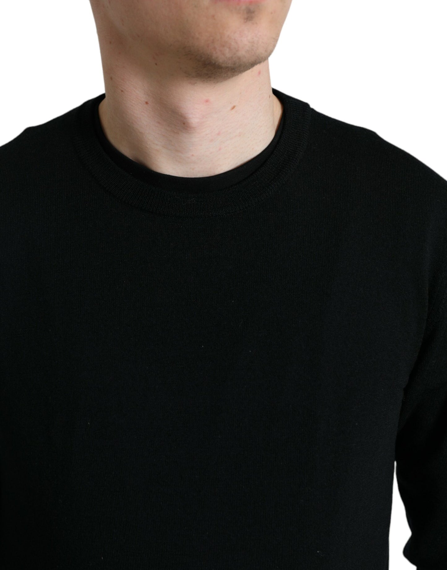 Black Wool Round Neck Pullover Sweater