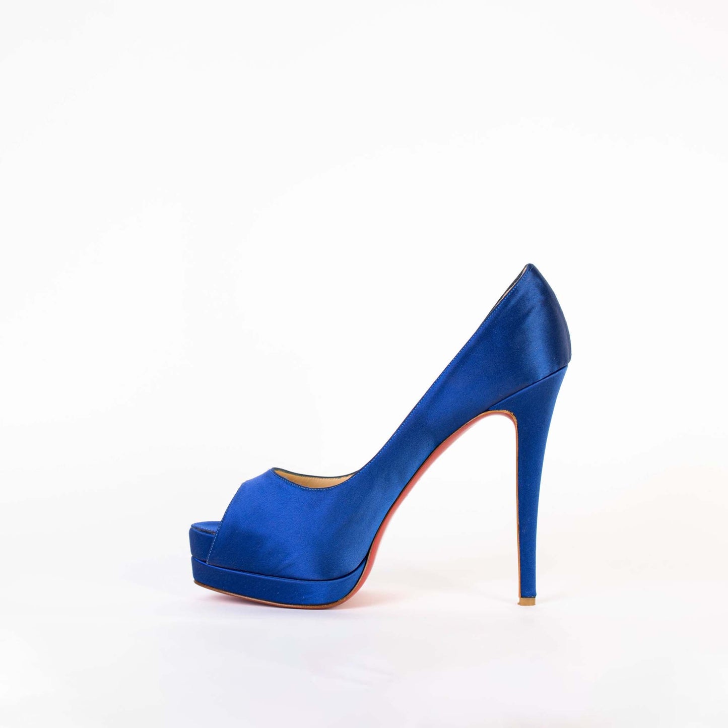 Elegant Blue Satin Altadama Pumps