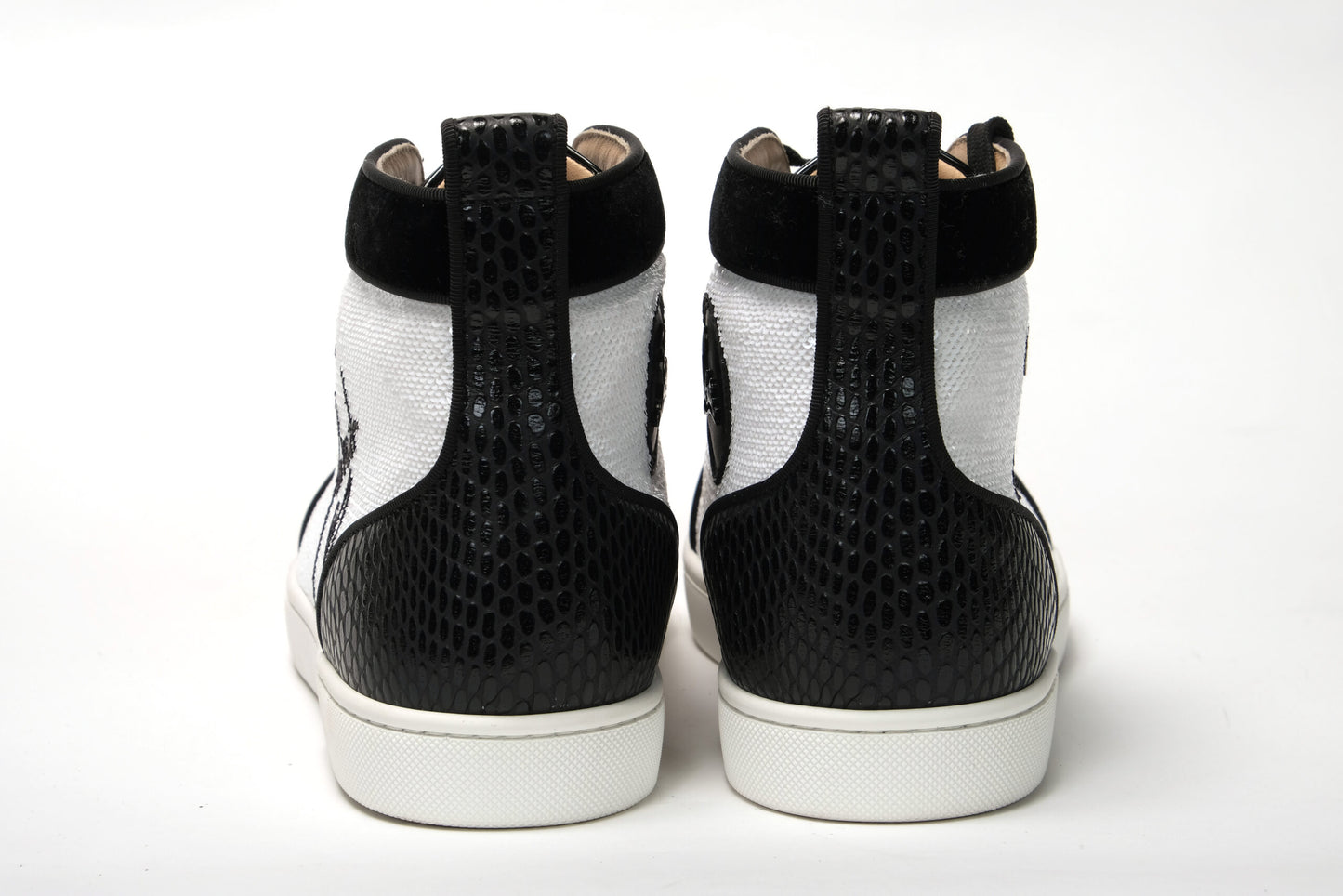 White/Black Version Dedilouis Flat Shoes