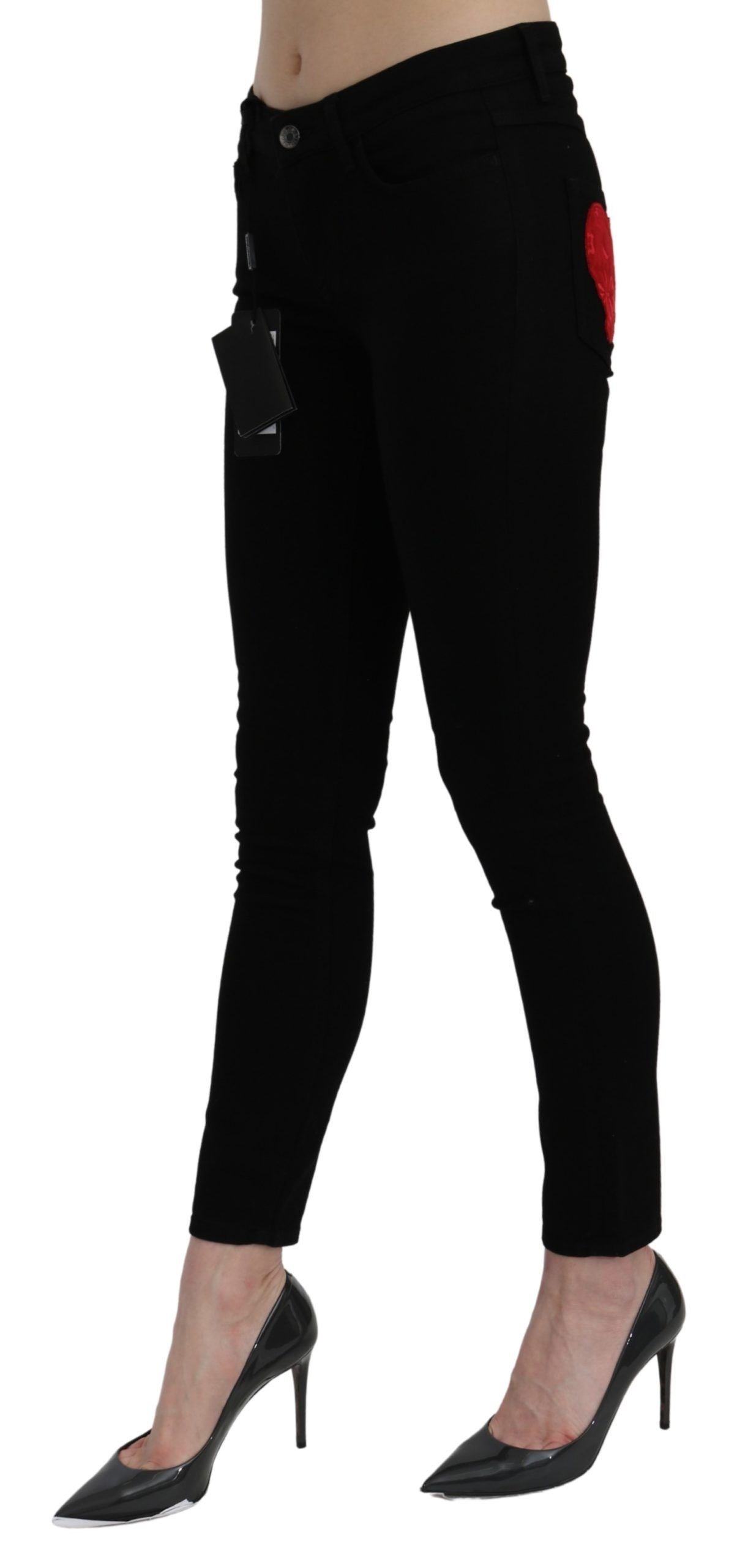 Chic Slim Fit Black Cropped Jeans