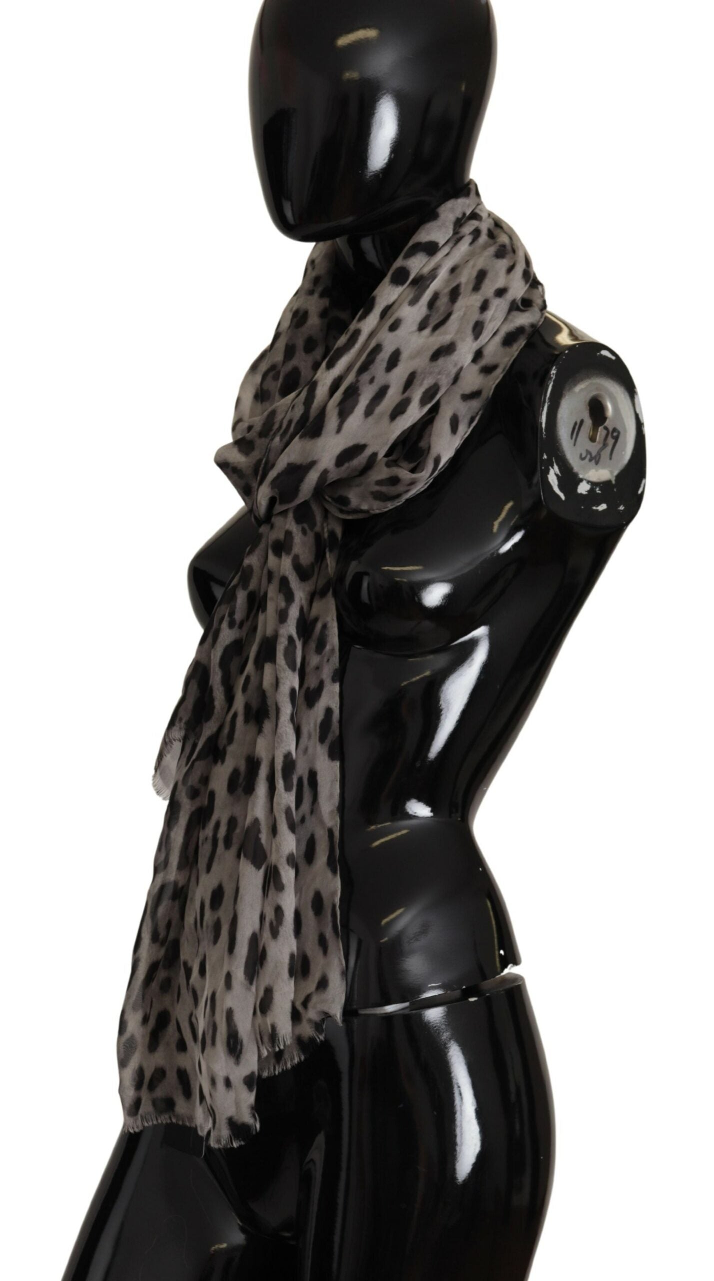 Elegant Leopard Print Silk Shawl Scarf