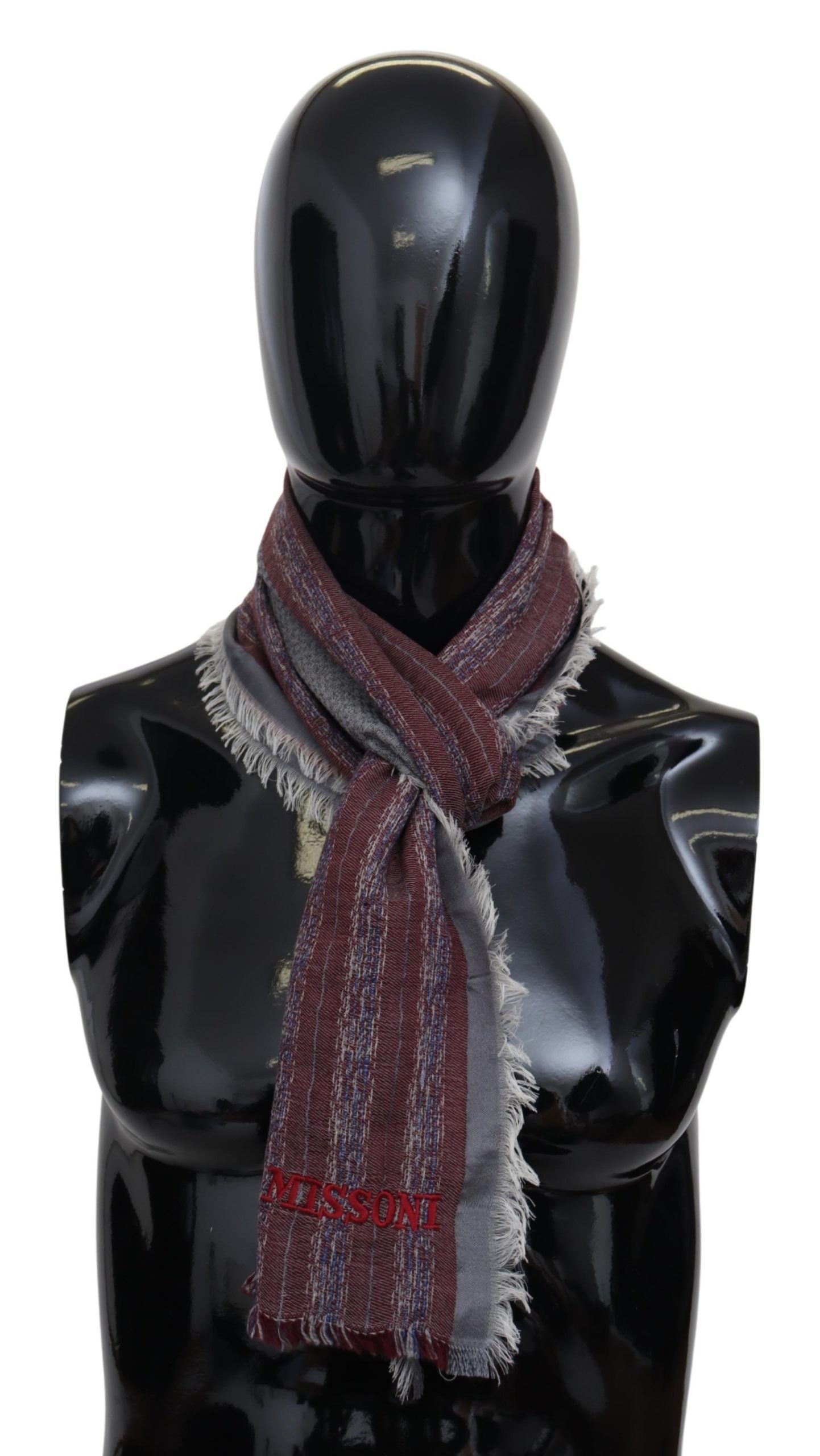 Elegant Wool Blend Patterned Scarf