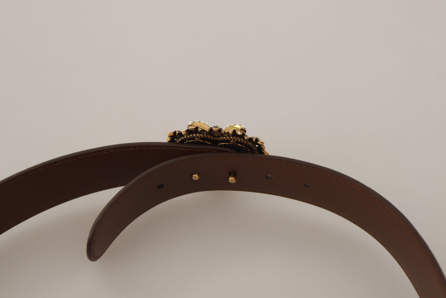 Elegant Leather Belt with Gold Heart Buckle