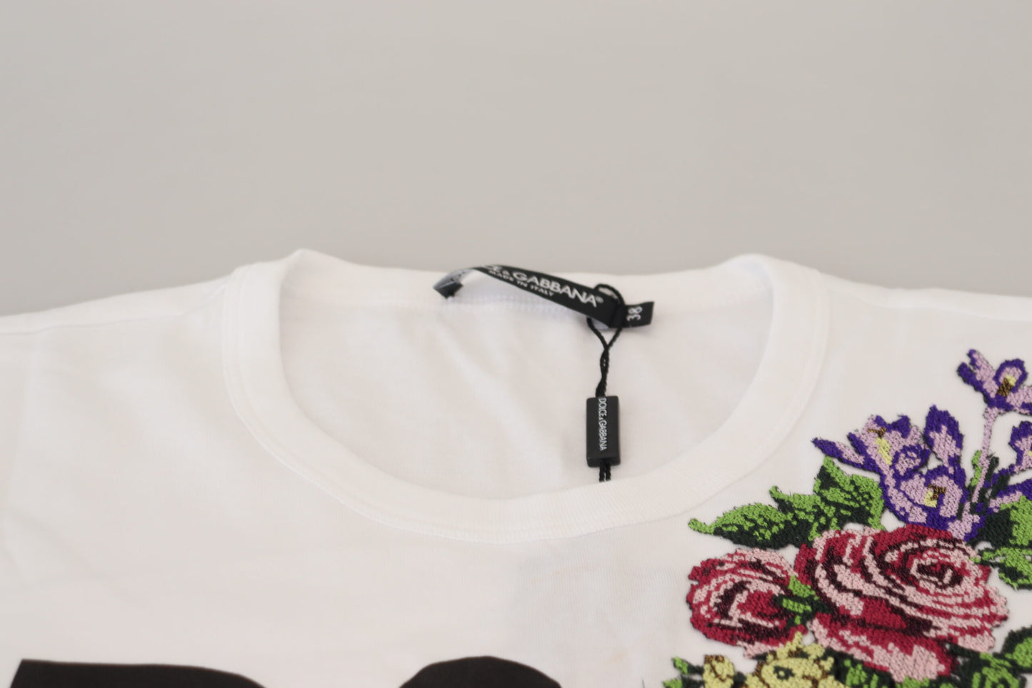 Chic White Cotton Casual Top - Iconic Logo Detail