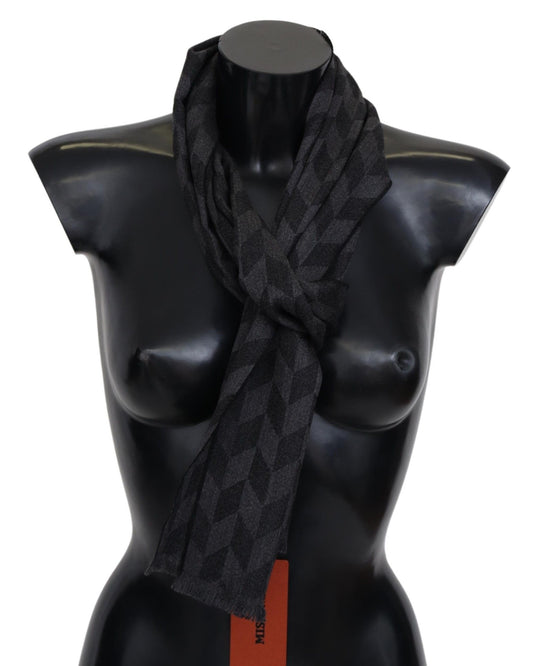 Chic Geometric Wool Scarf