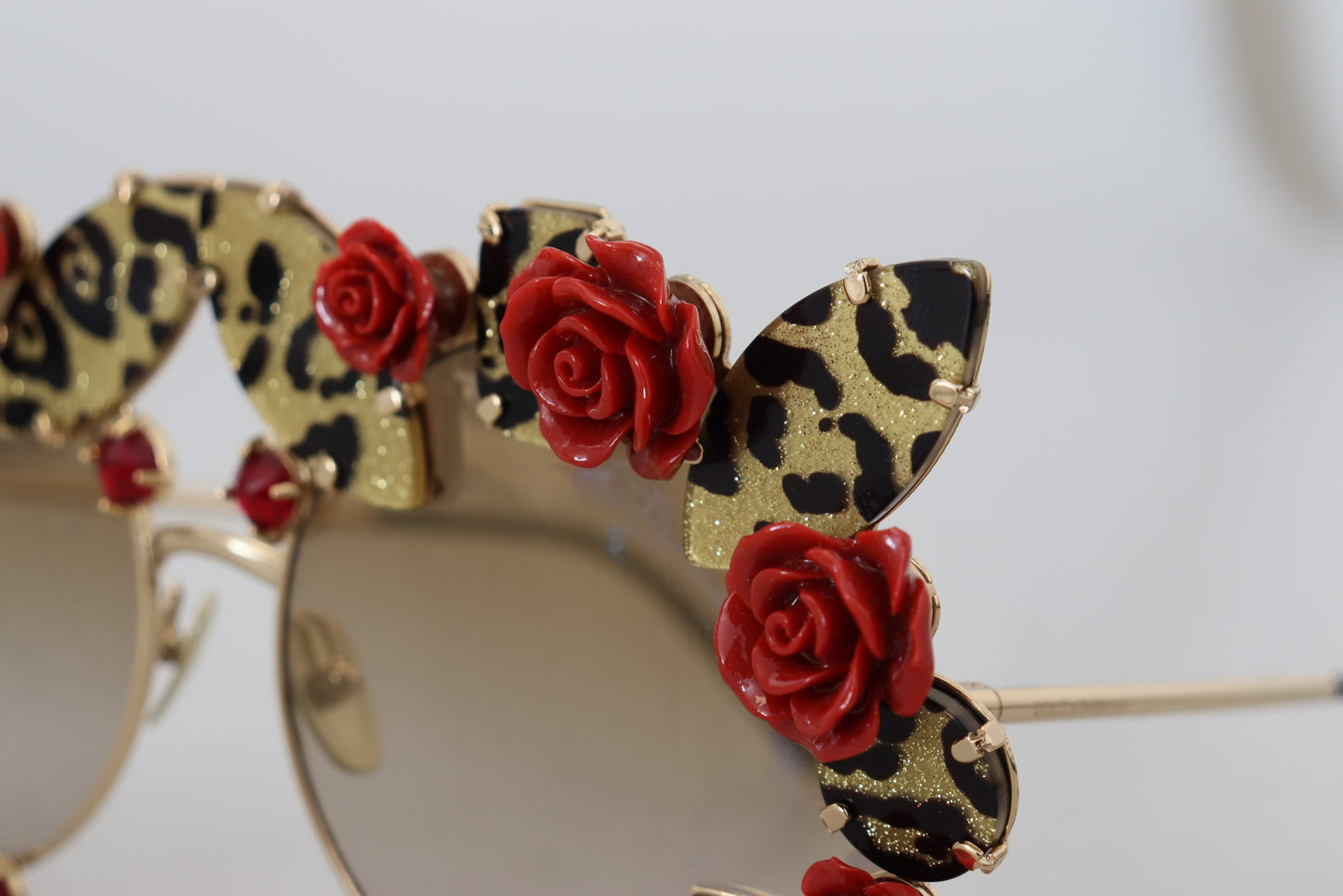 Elegant Round Rose-Embellished Sunglasses