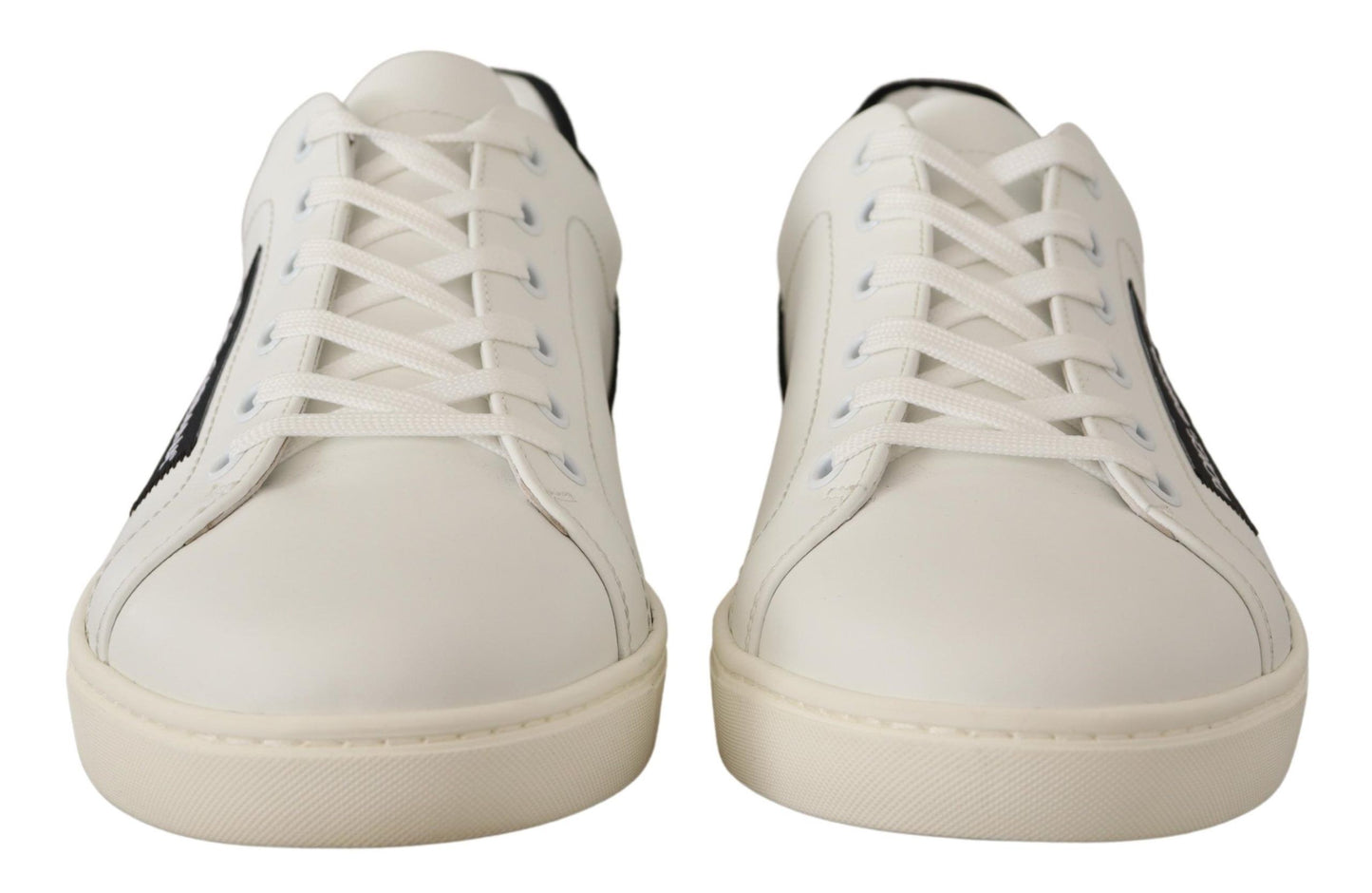 Elegant Monochrome Leather Sneakers