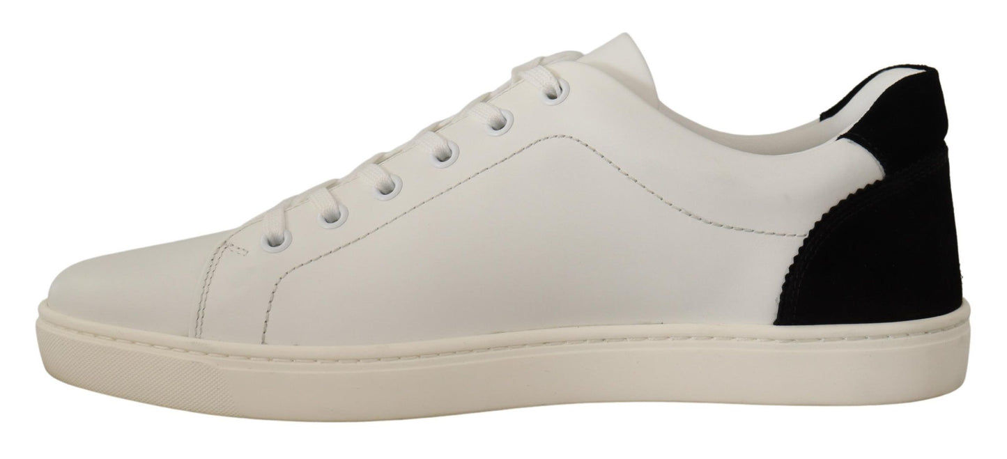 Elegant Monochrome Leather Sneakers