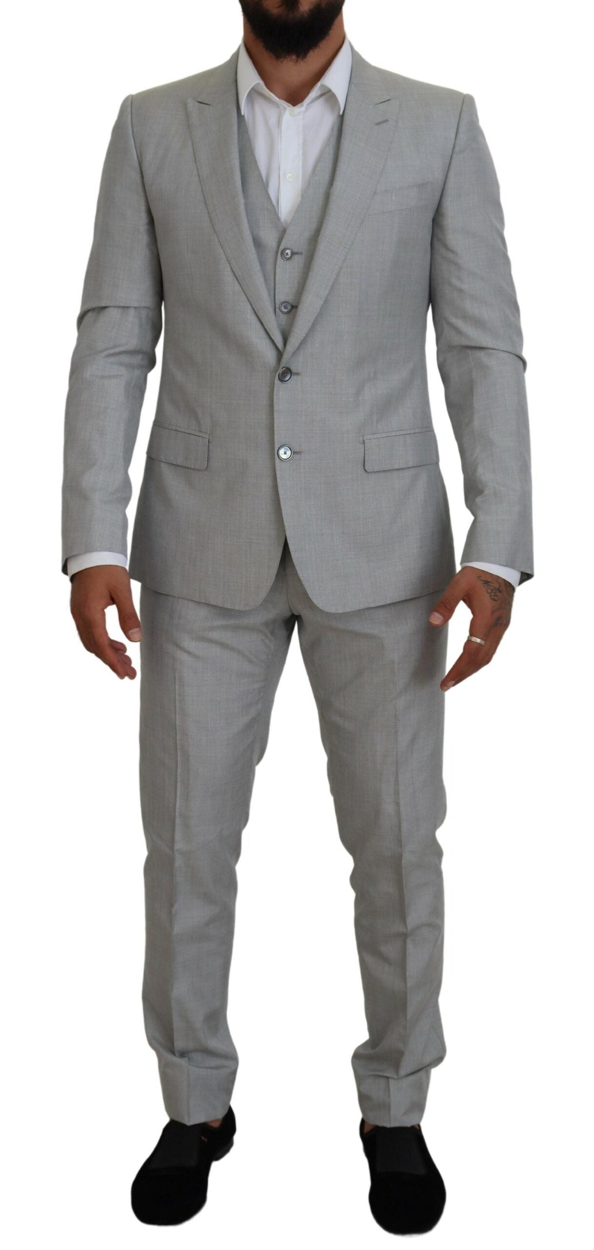 Elegant Grey Silk Martini Three-Piece Suit