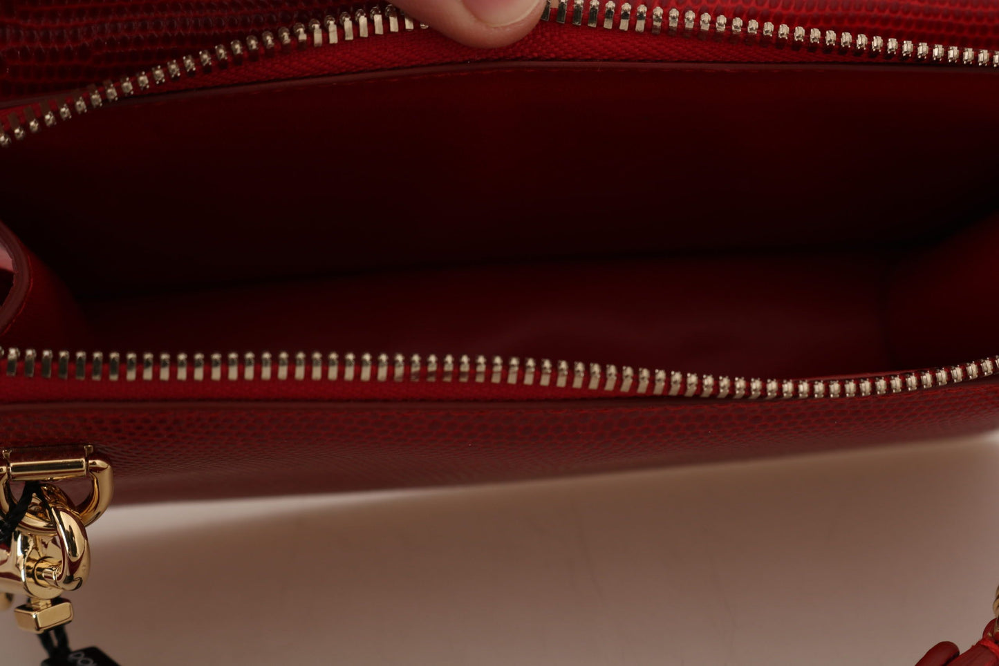 Elegant Crimson Crossbody Leather Bag